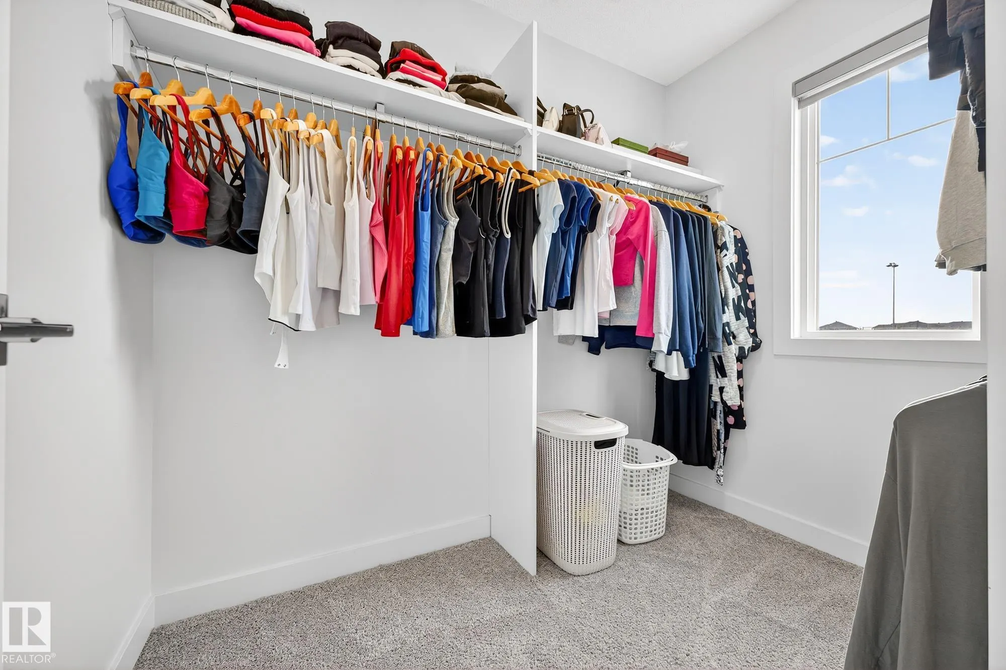 658 BLACK STONE Boulevard