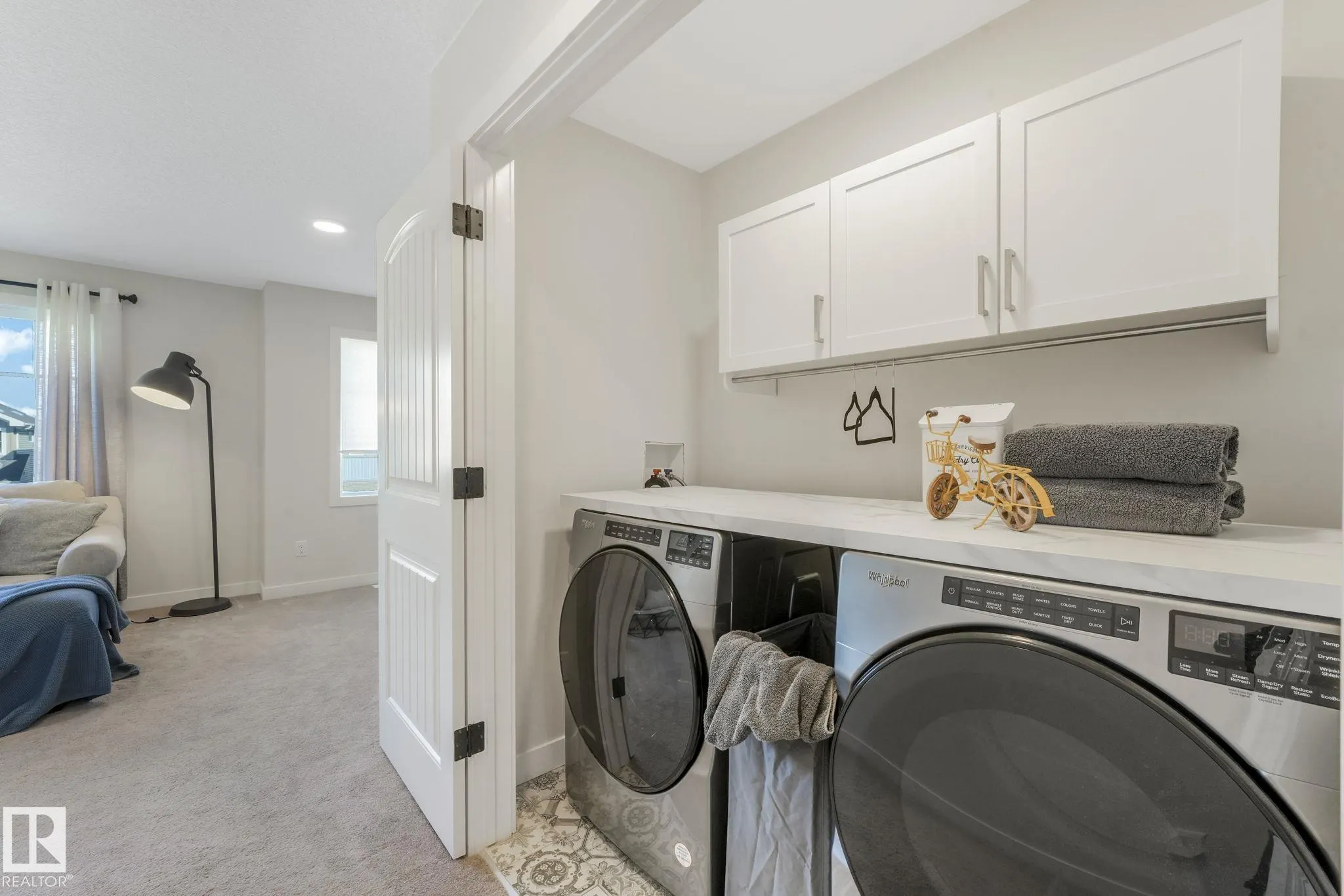 37 SPRINGBROOK Wynd