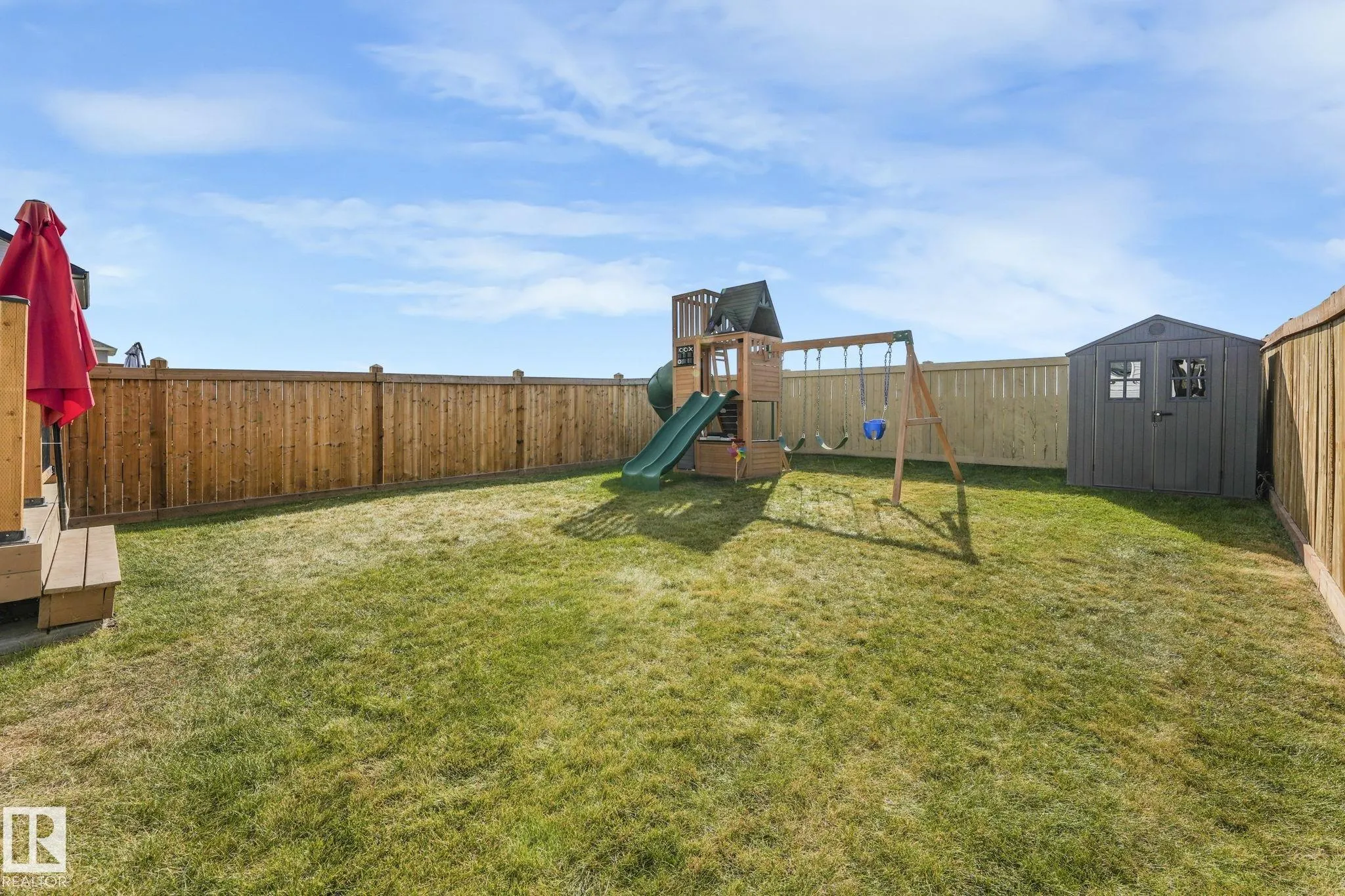 37 SPRINGBROOK Wynd
