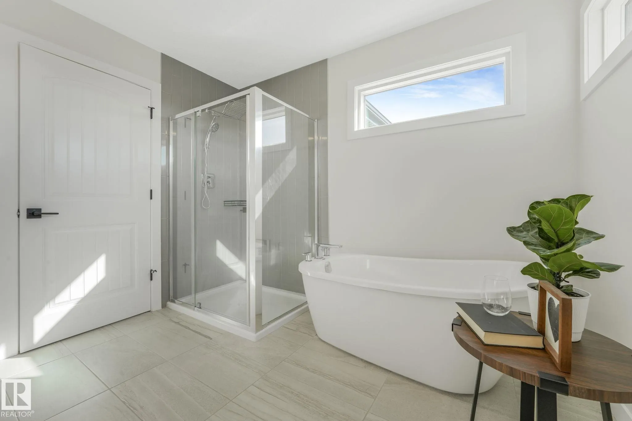 37 SPRINGBROOK Wynd