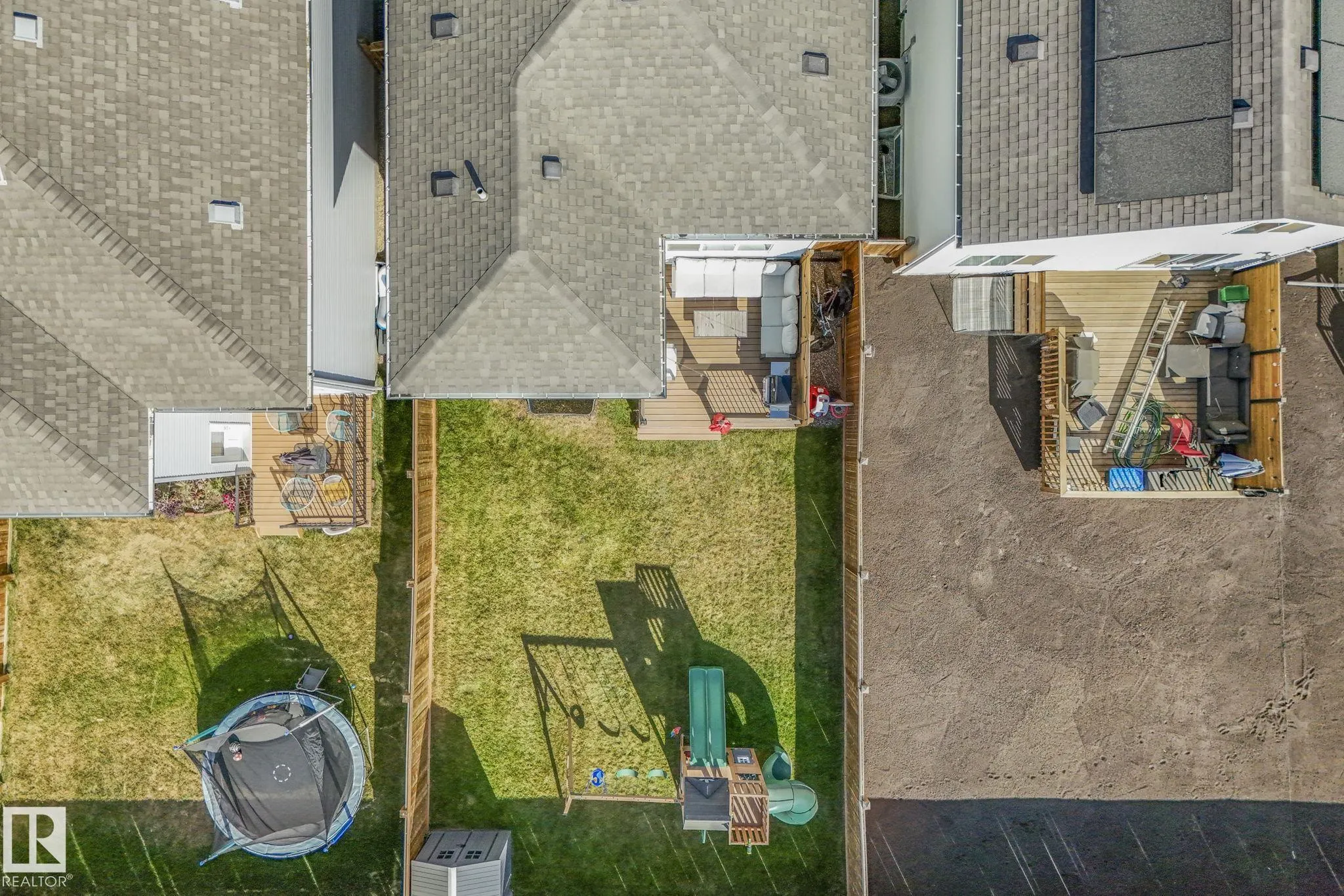 37 SPRINGBROOK Wynd