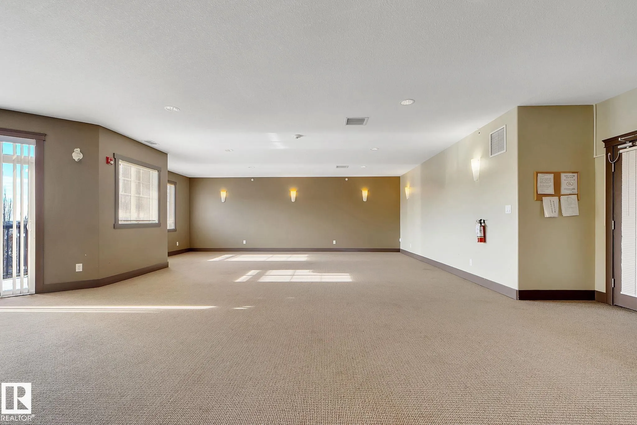 2503 HANNA Crescent
