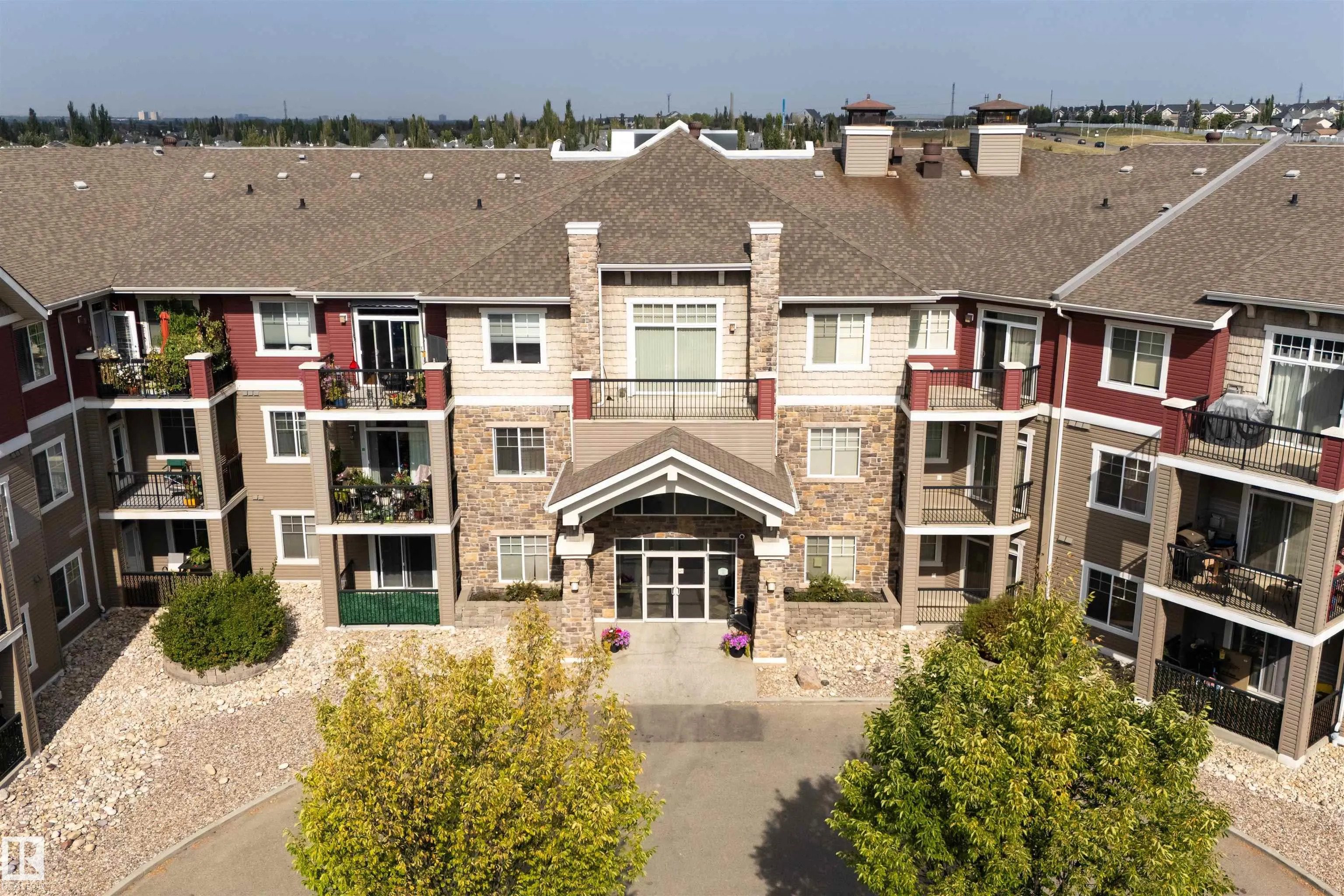 2503 HANNA Crescent