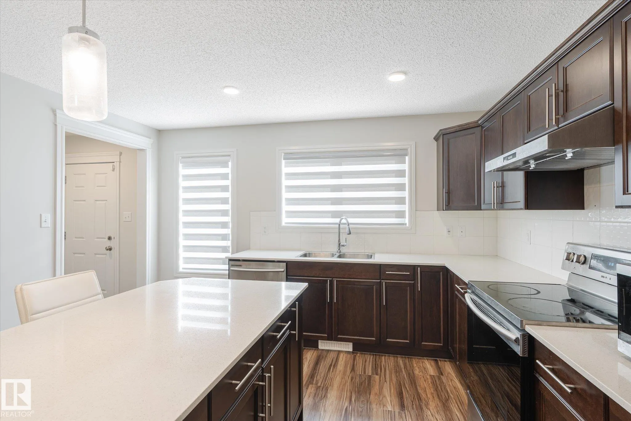 2053 GRAYDON HILL Crescent