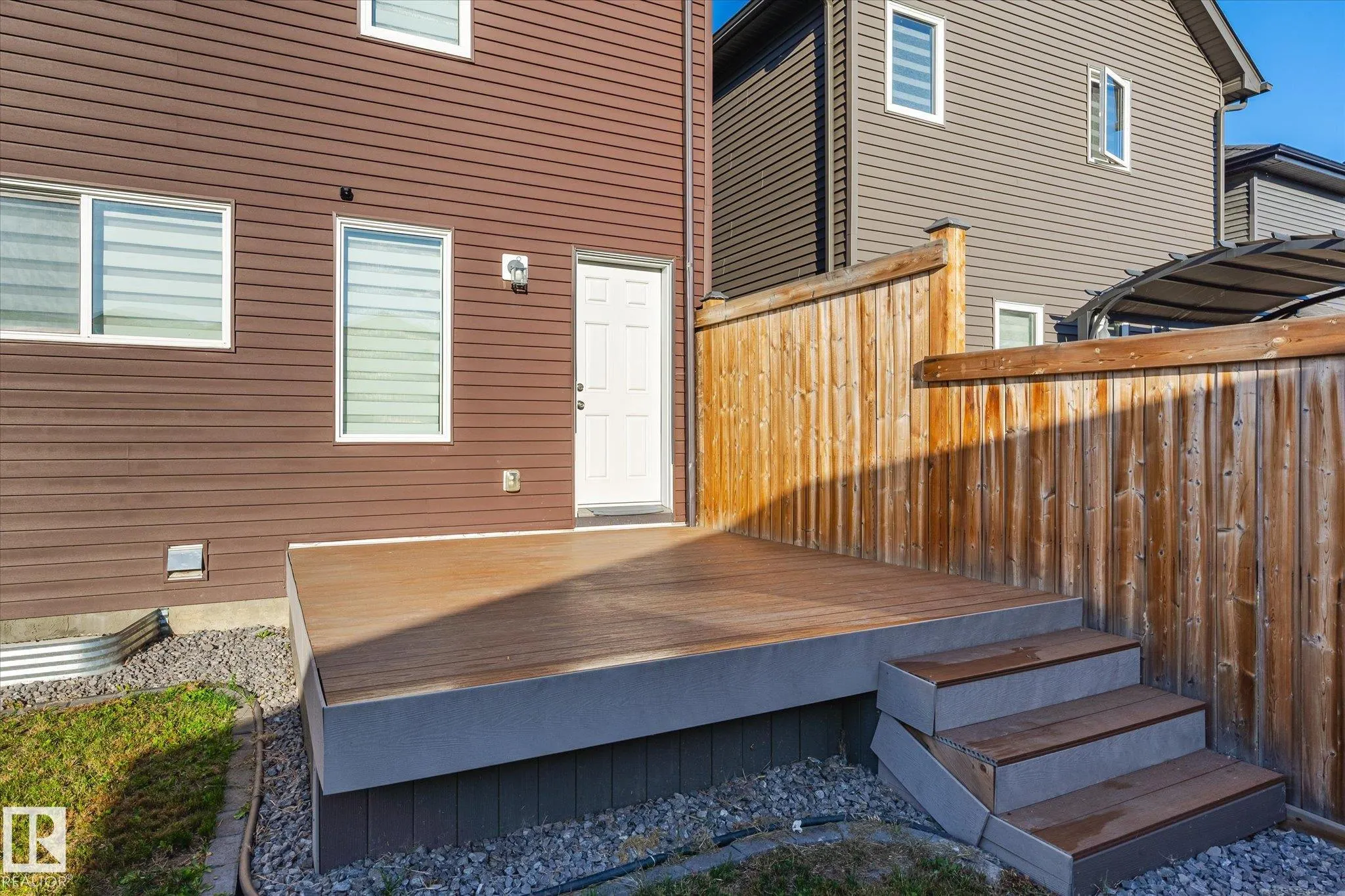 2053 GRAYDON HILL Crescent