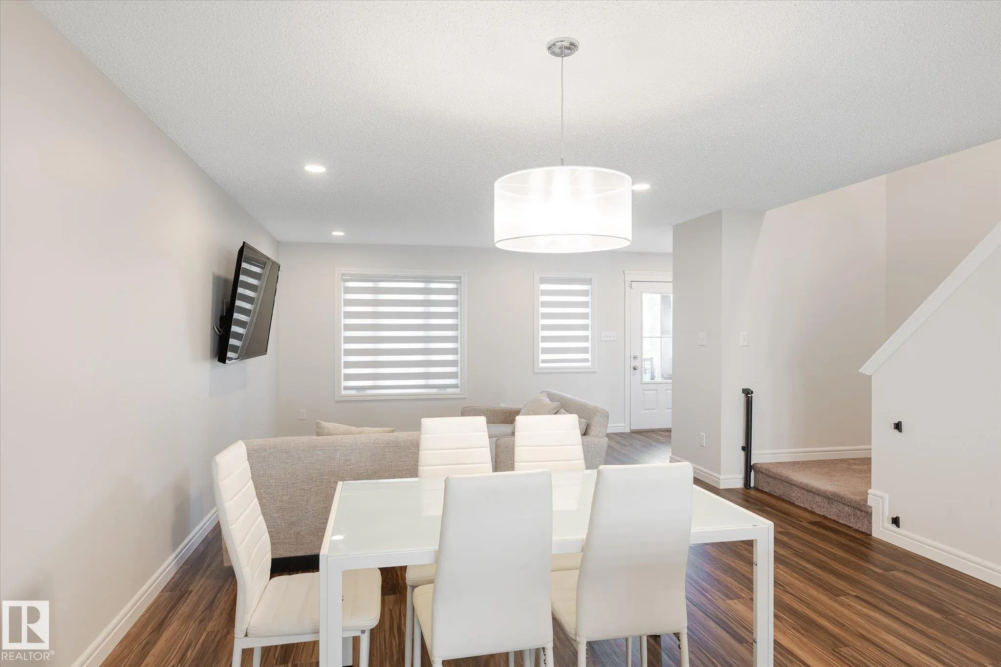 2053 GRAYDON HILL Crescent