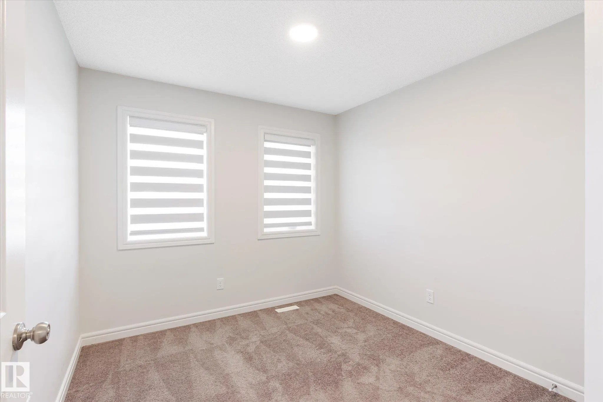 2053 GRAYDON HILL Crescent