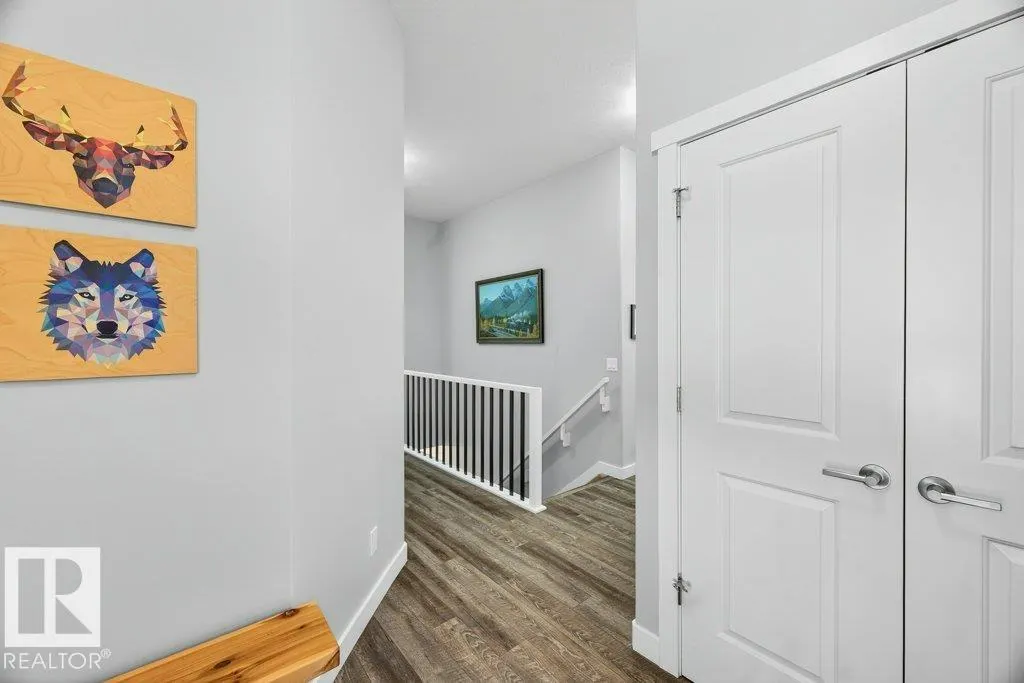 8220 GOURLAY Close