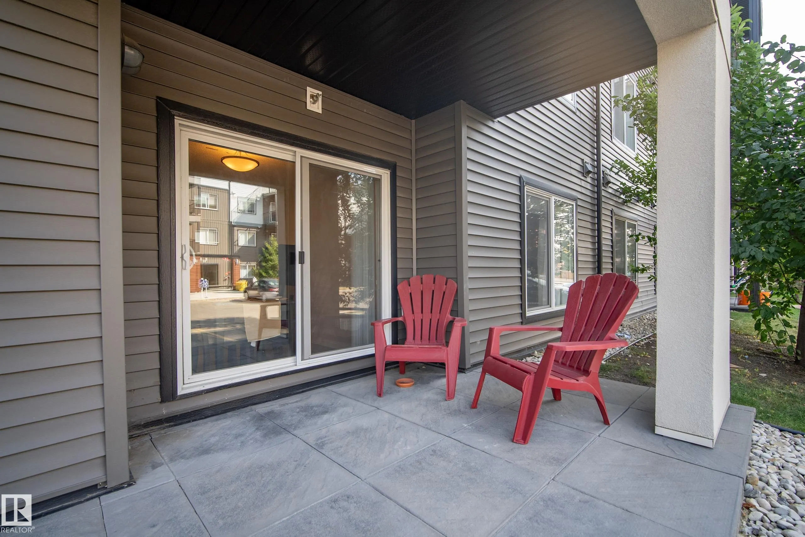 390 WINDERMERE Road