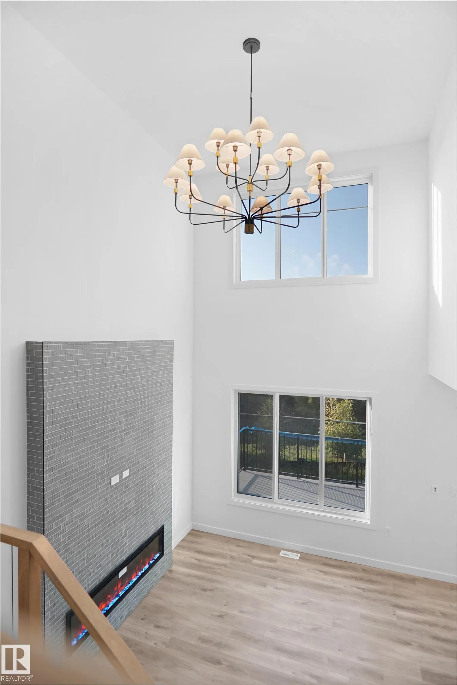 79 MEADOWGROVE LANE