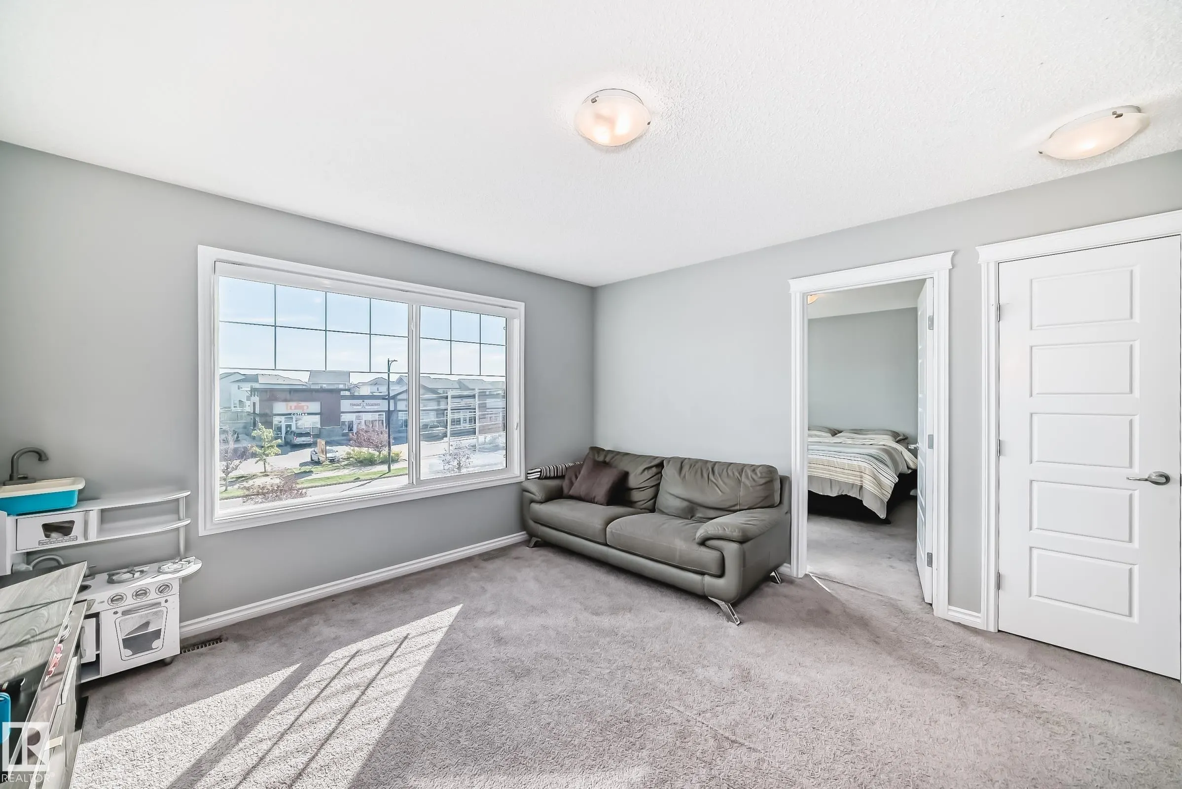 3396 Cutler Crescent