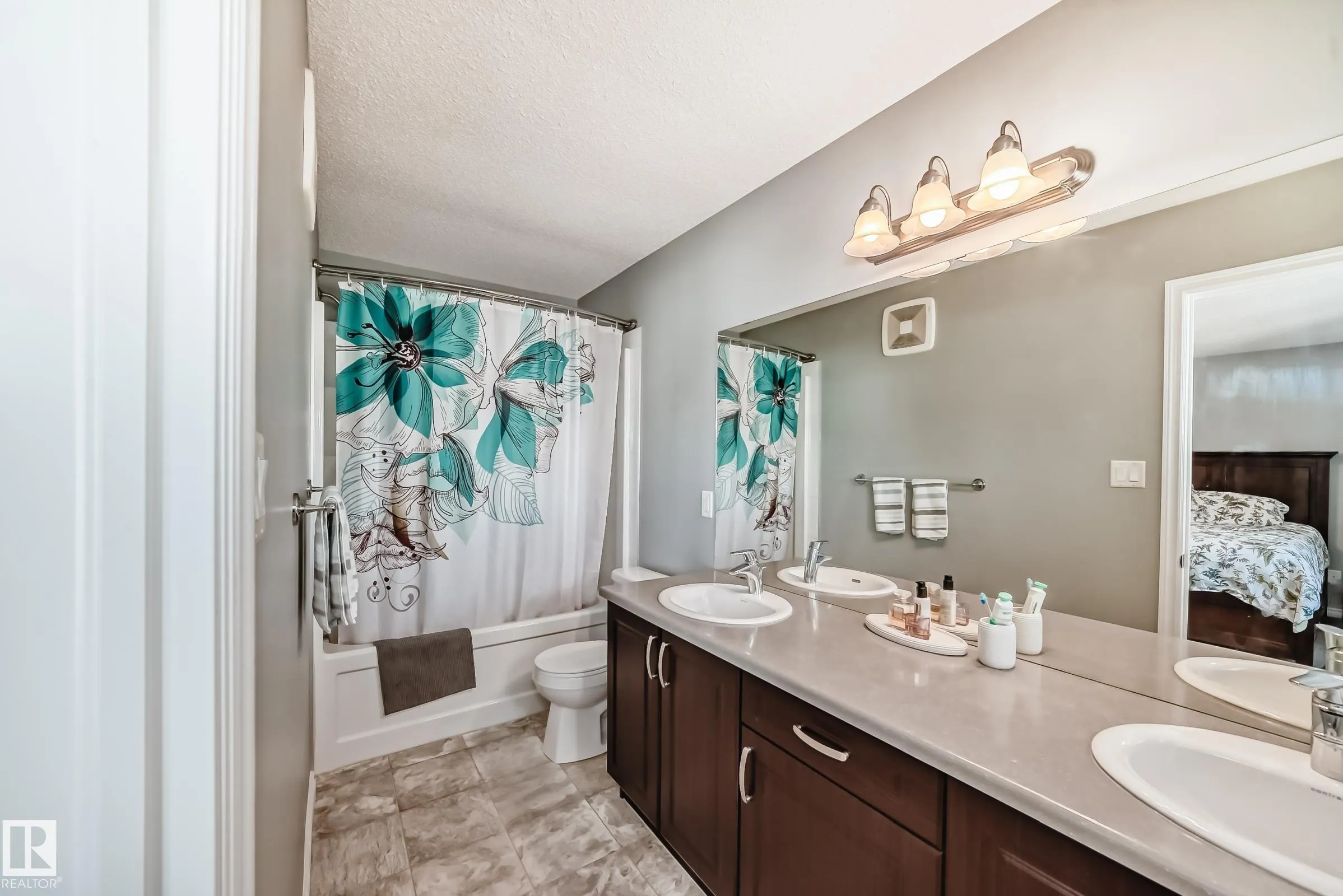 3396 Cutler Crescent