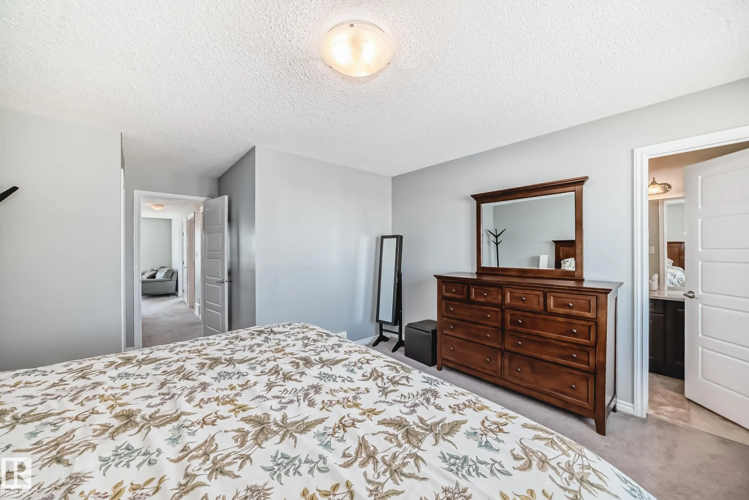 3396 Cutler Crescent