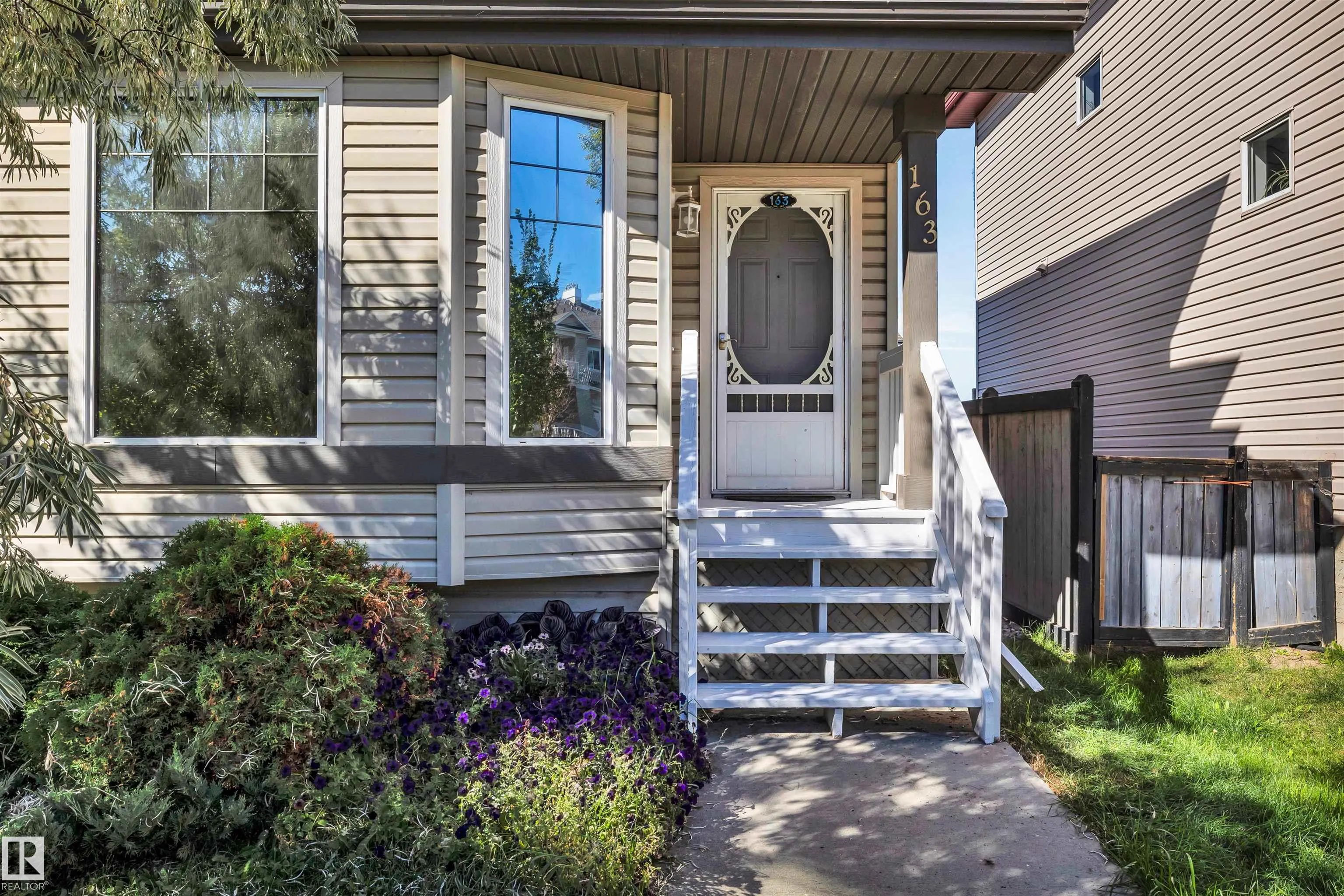 163 BRIDGEPORT Boulevard
