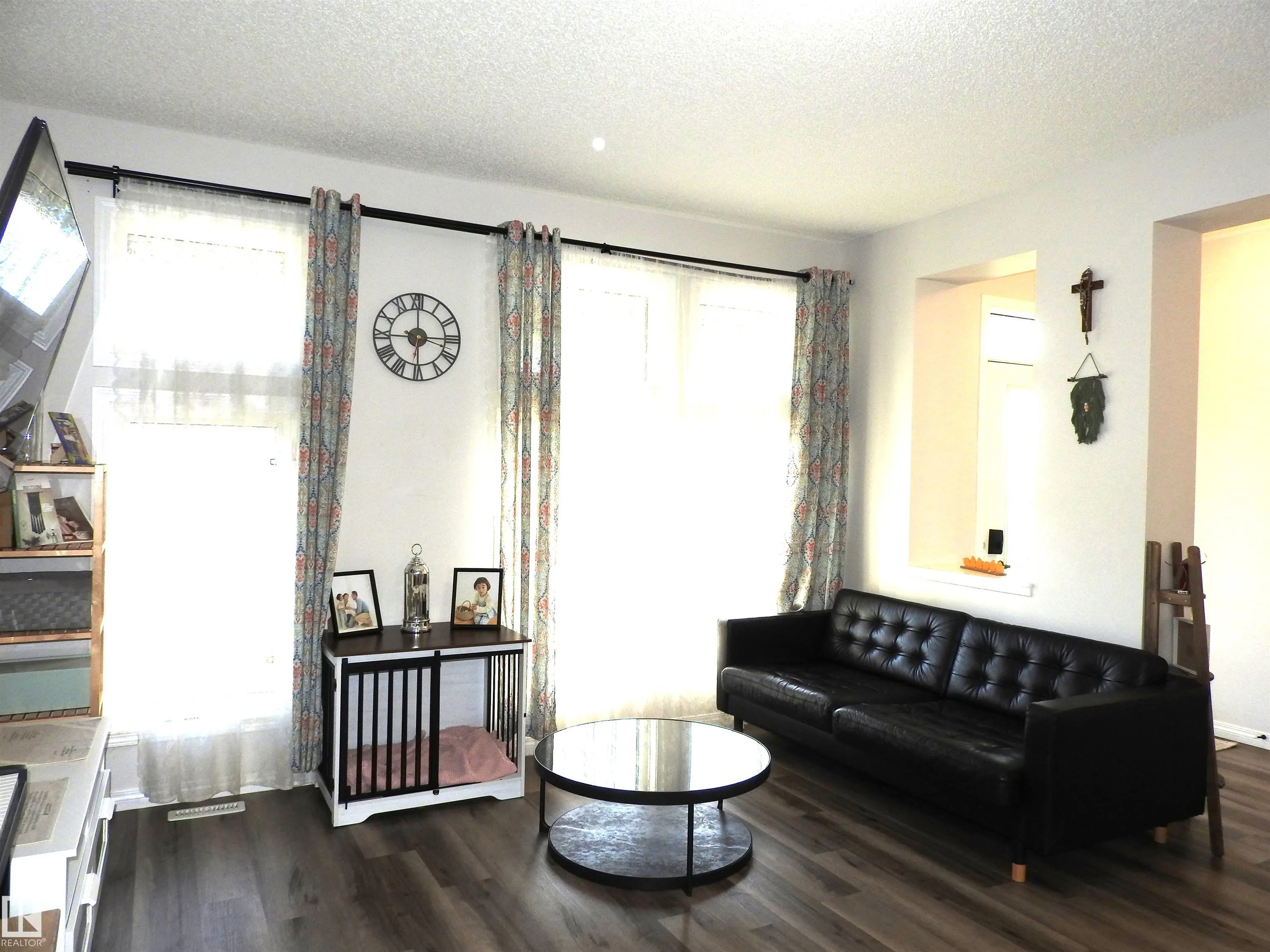 1011 DANIELS Loop
