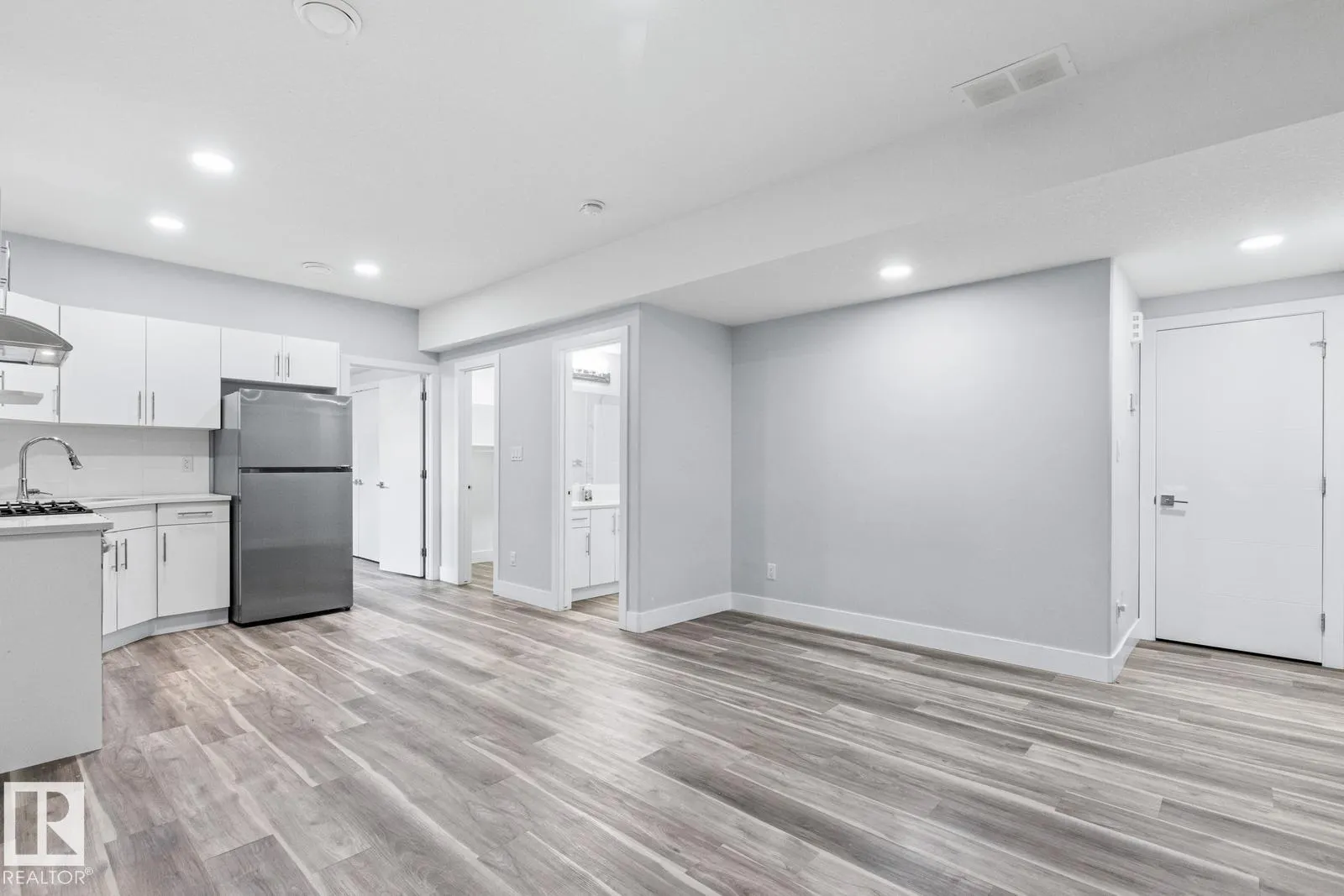 1432 25st