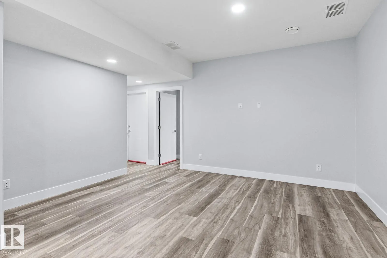 1432 25st