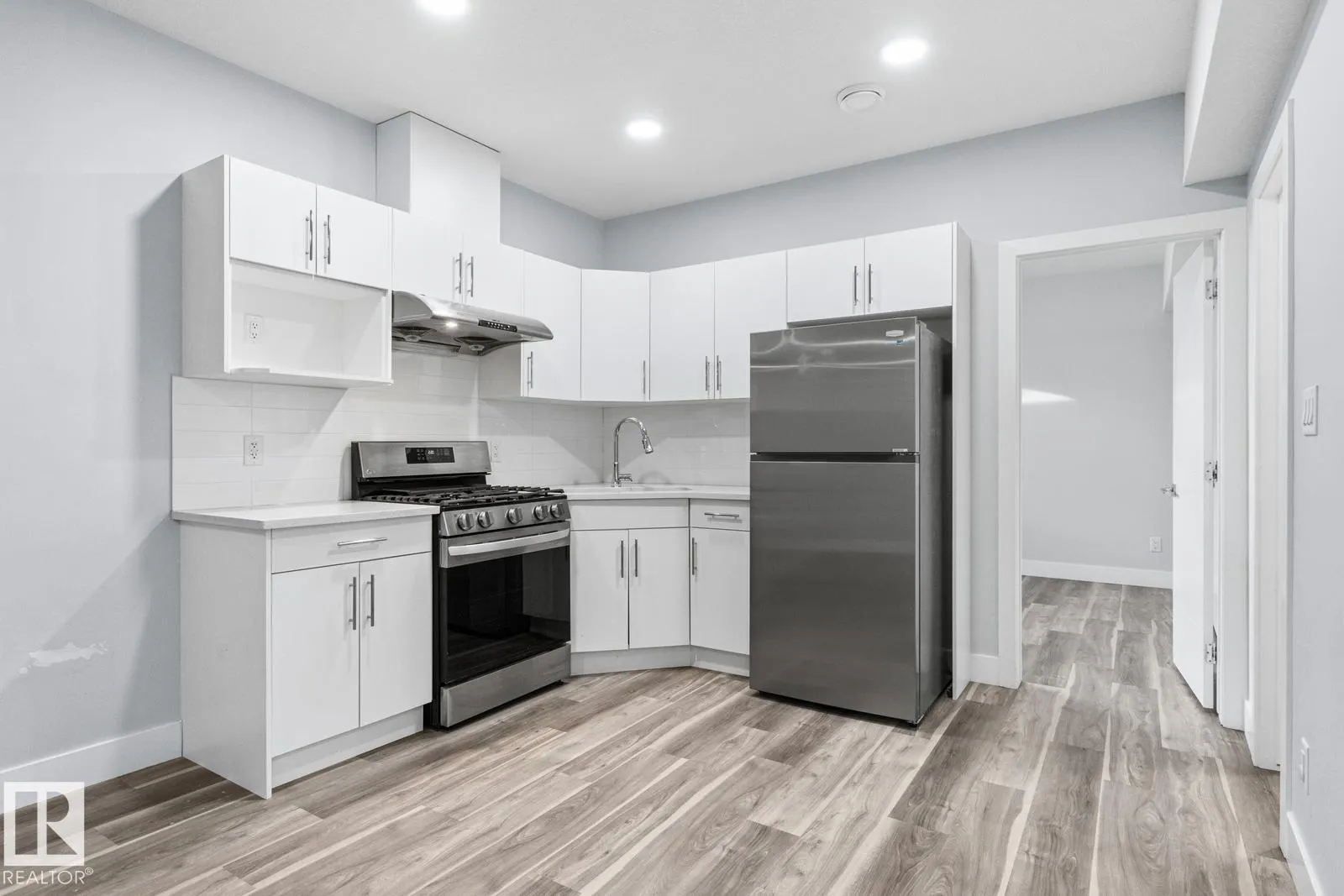 1432 25st
