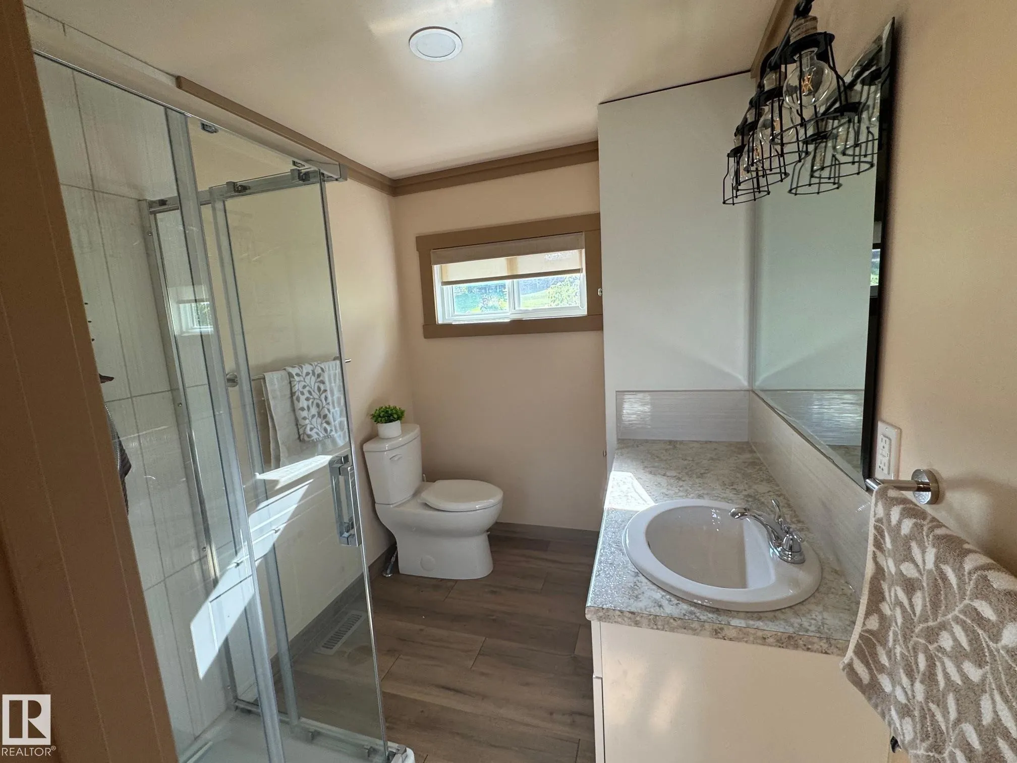 220 Lakeshore Drive