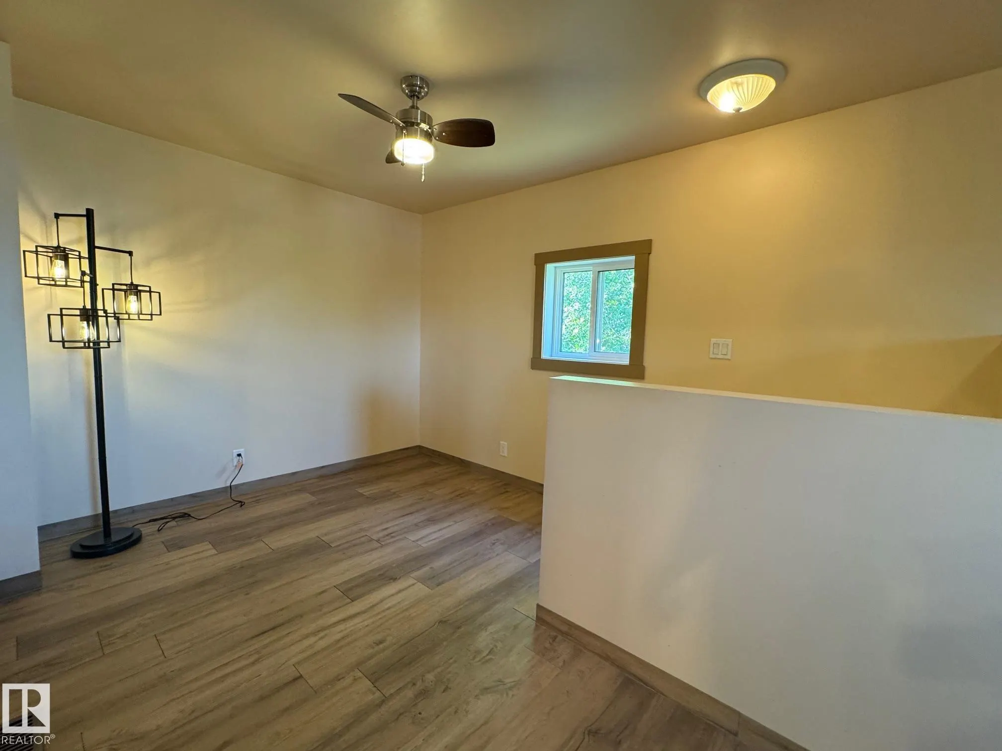 220 Lakeshore Drive