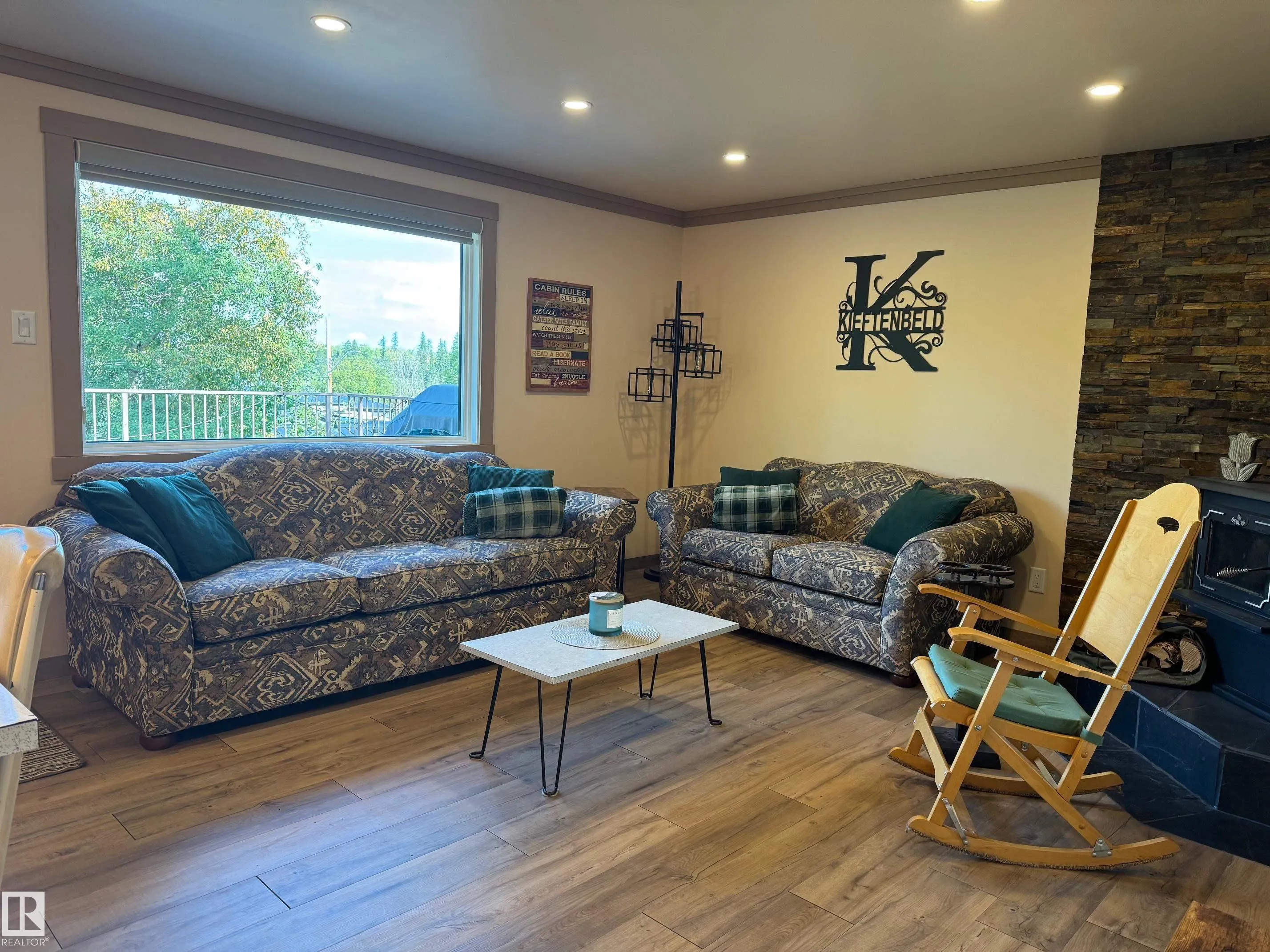 220 Lakeshore Drive