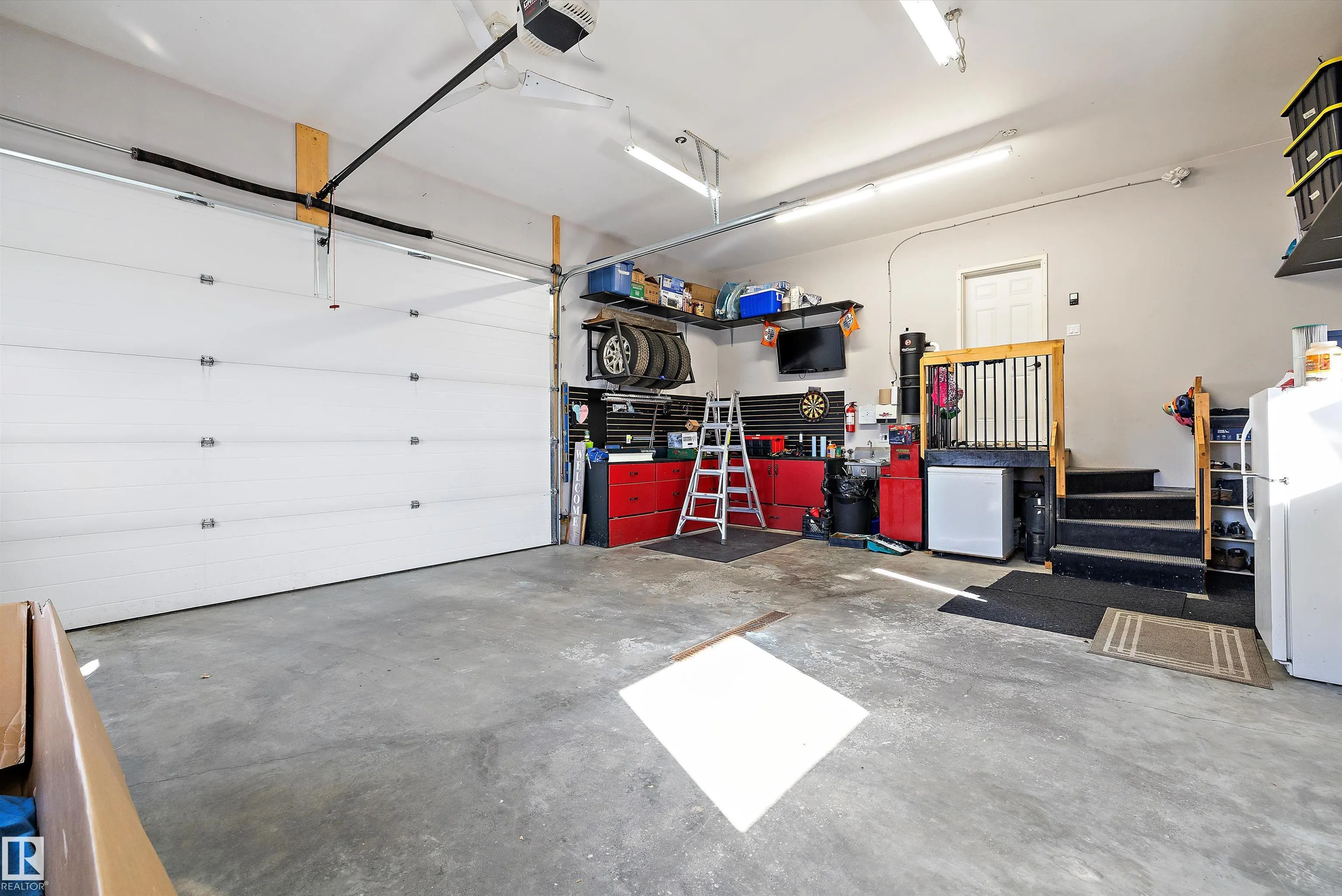 10409 98 Street