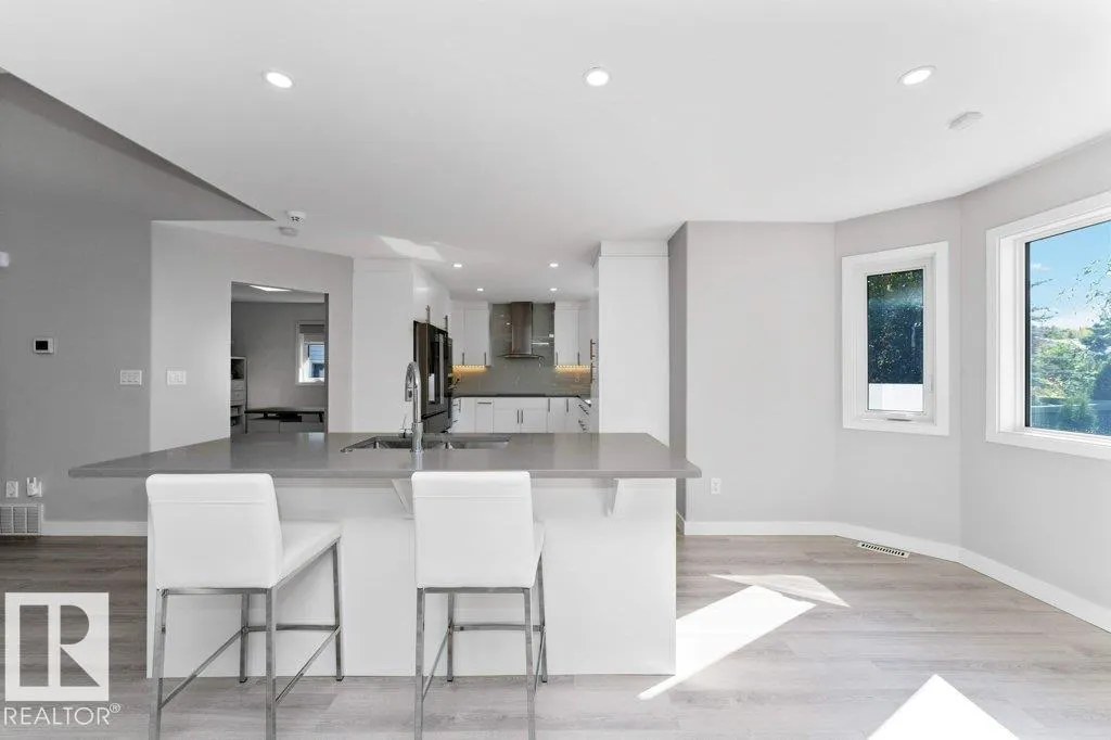 1611 WELBOURN COVE Cove