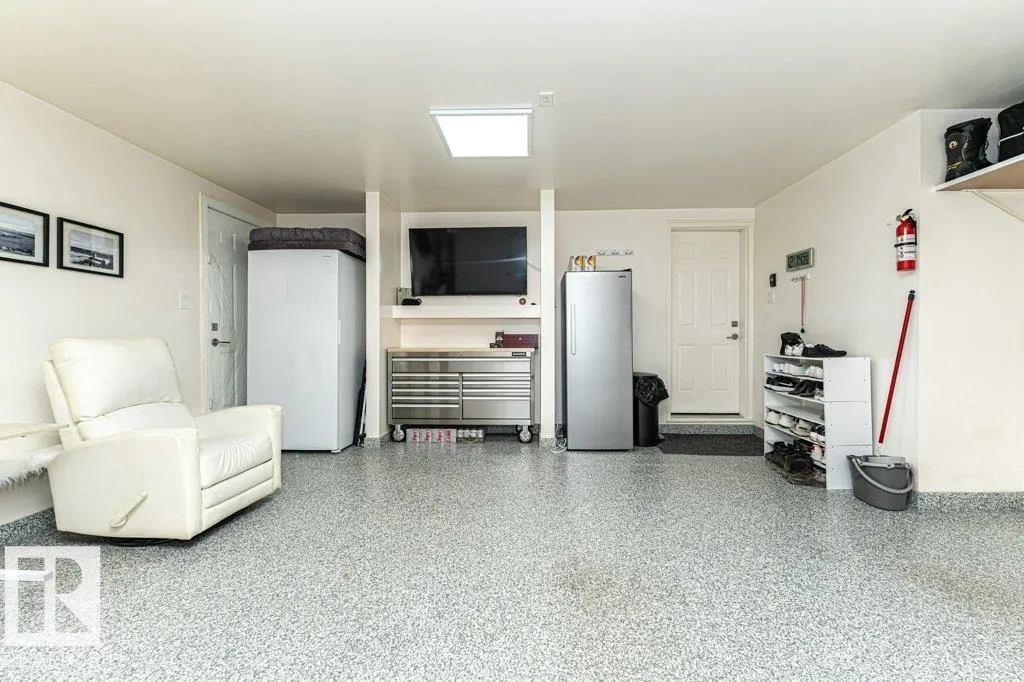 1611 WELBOURN COVE Cove