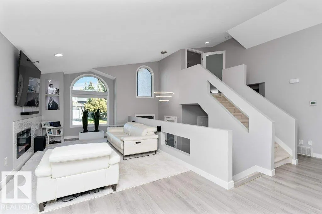1611 WELBOURN COVE Cove