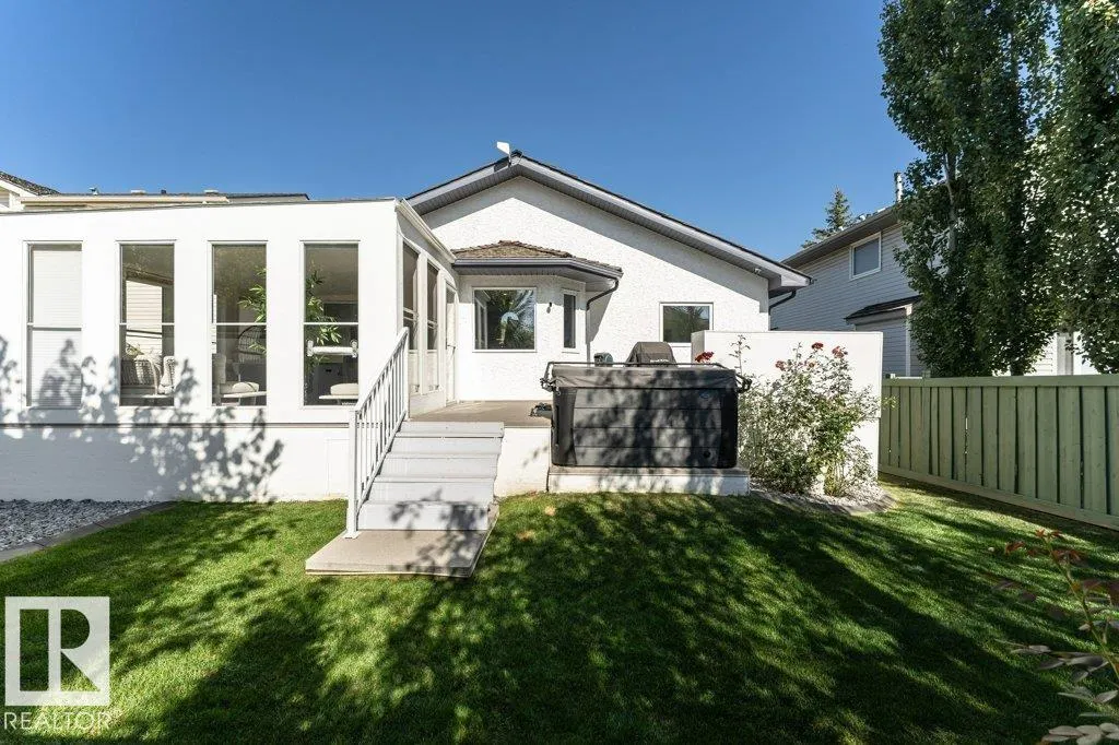 1611 WELBOURN COVE Cove