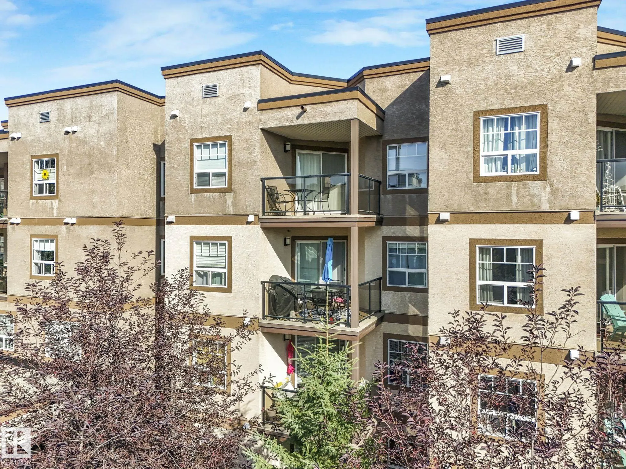 2045 GRANTHAM Court