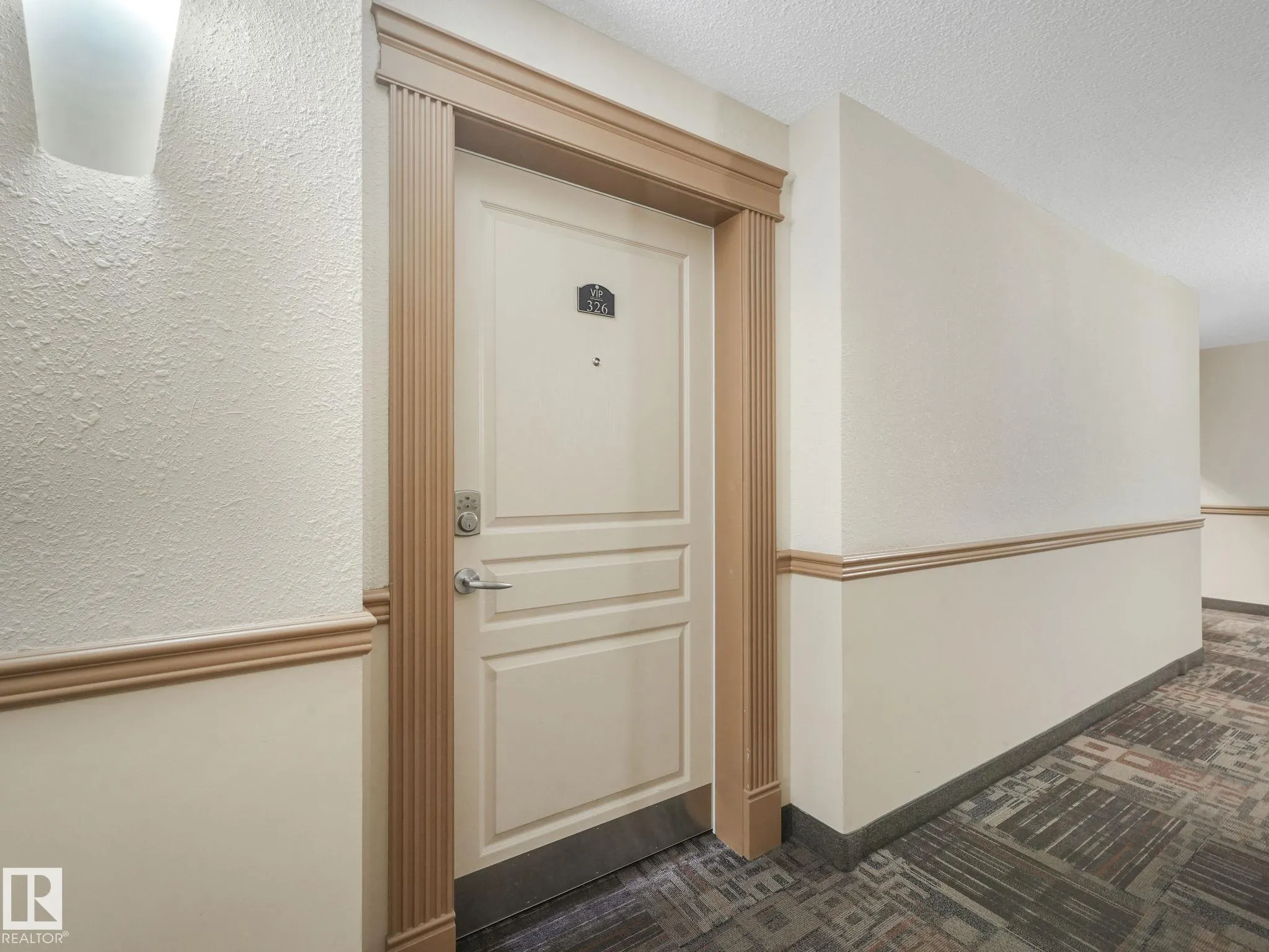 2045 GRANTHAM Court