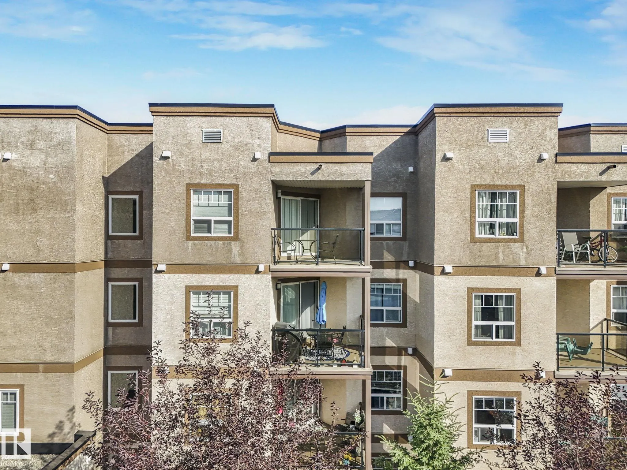 2045 GRANTHAM Court