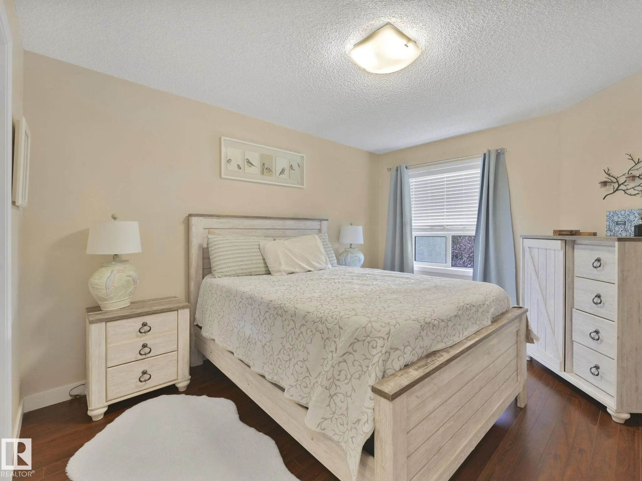 2045 GRANTHAM Court