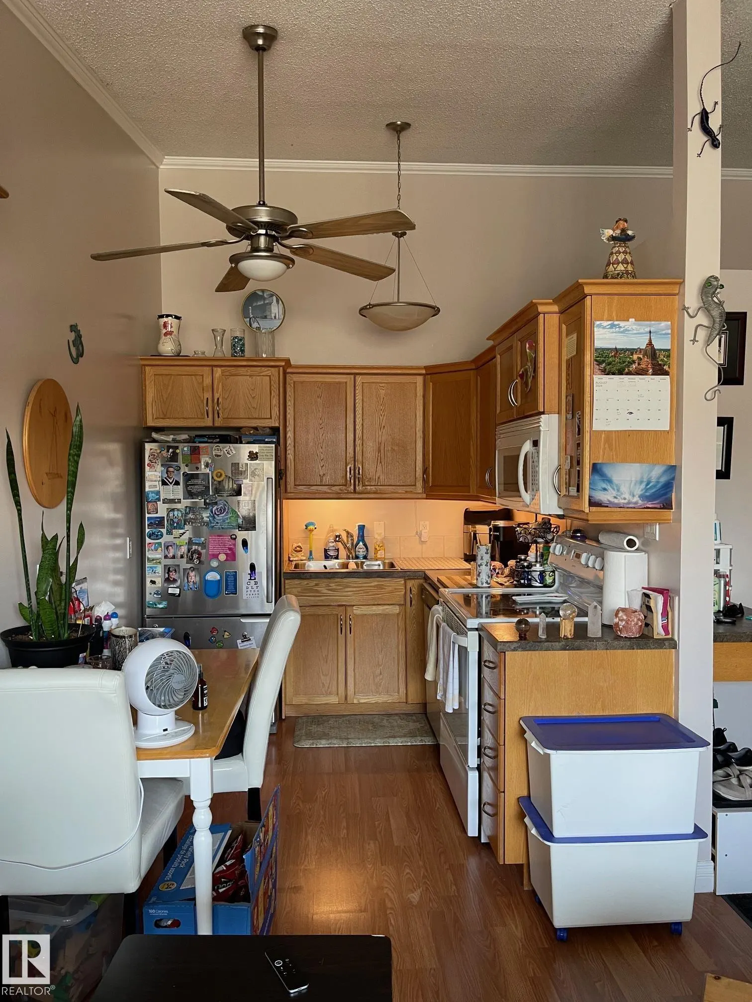 #8 4625 50A Street