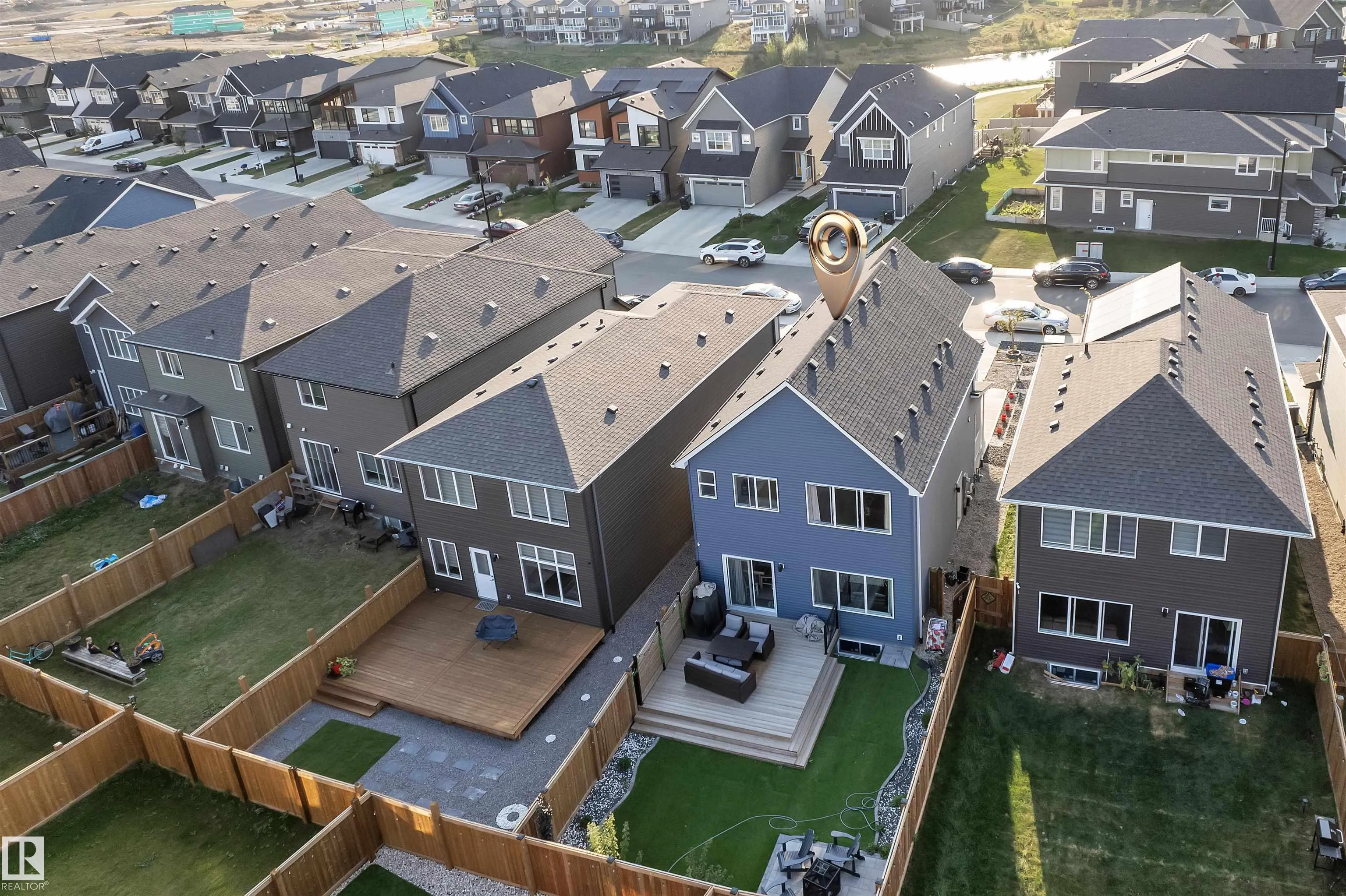 4339 HAWTHORN Landing