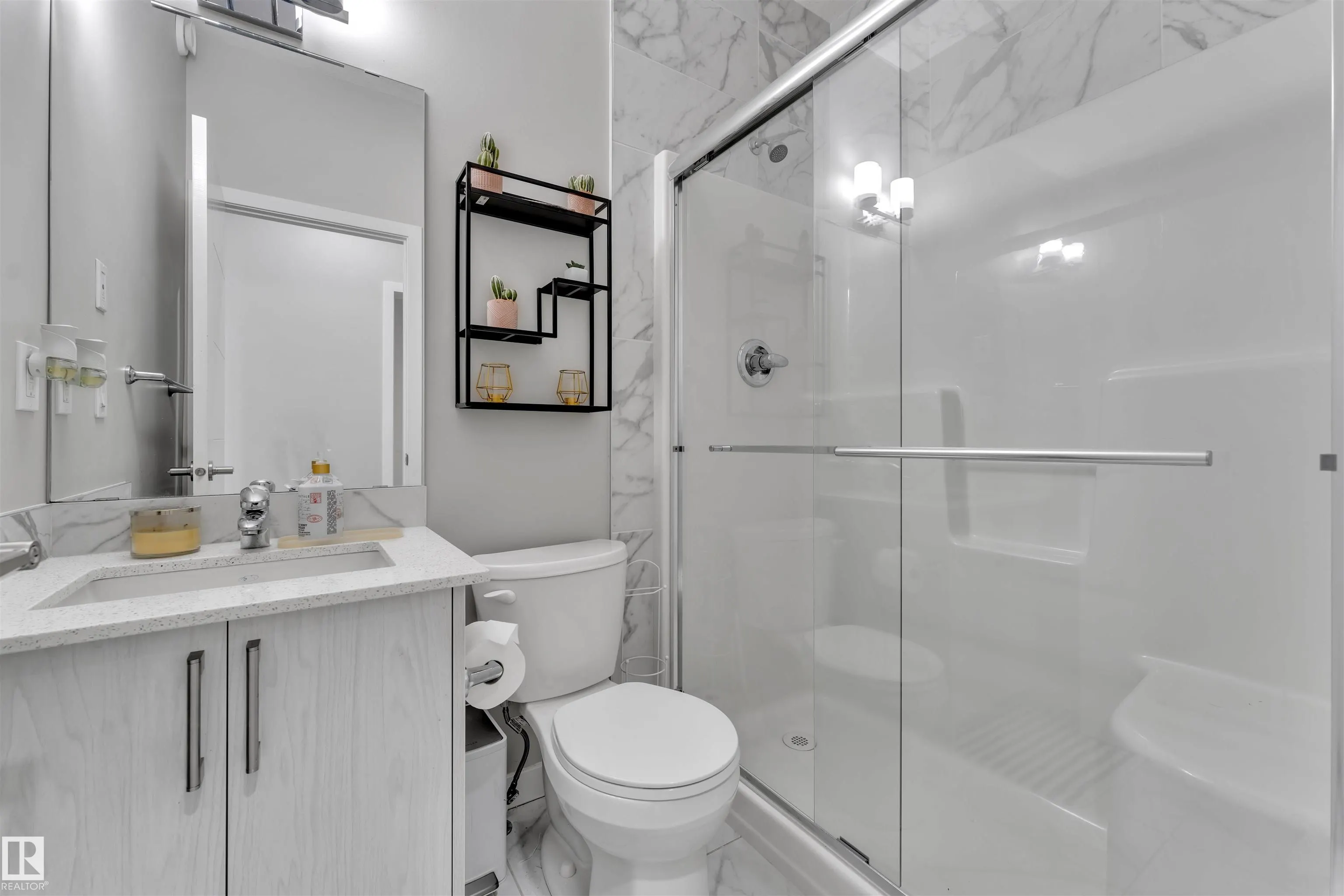 4339 HAWTHORN Landing