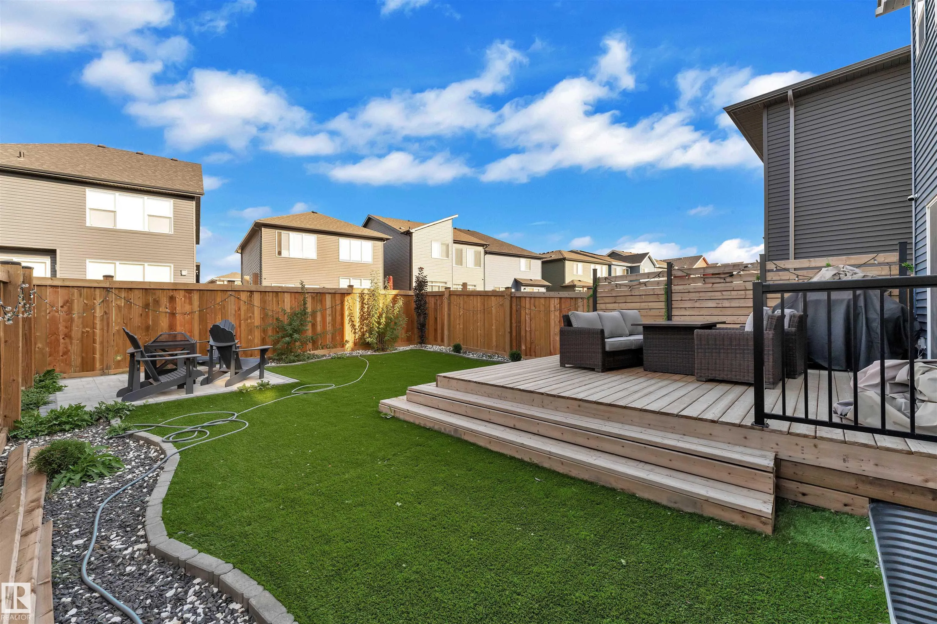 4339 HAWTHORN Landing