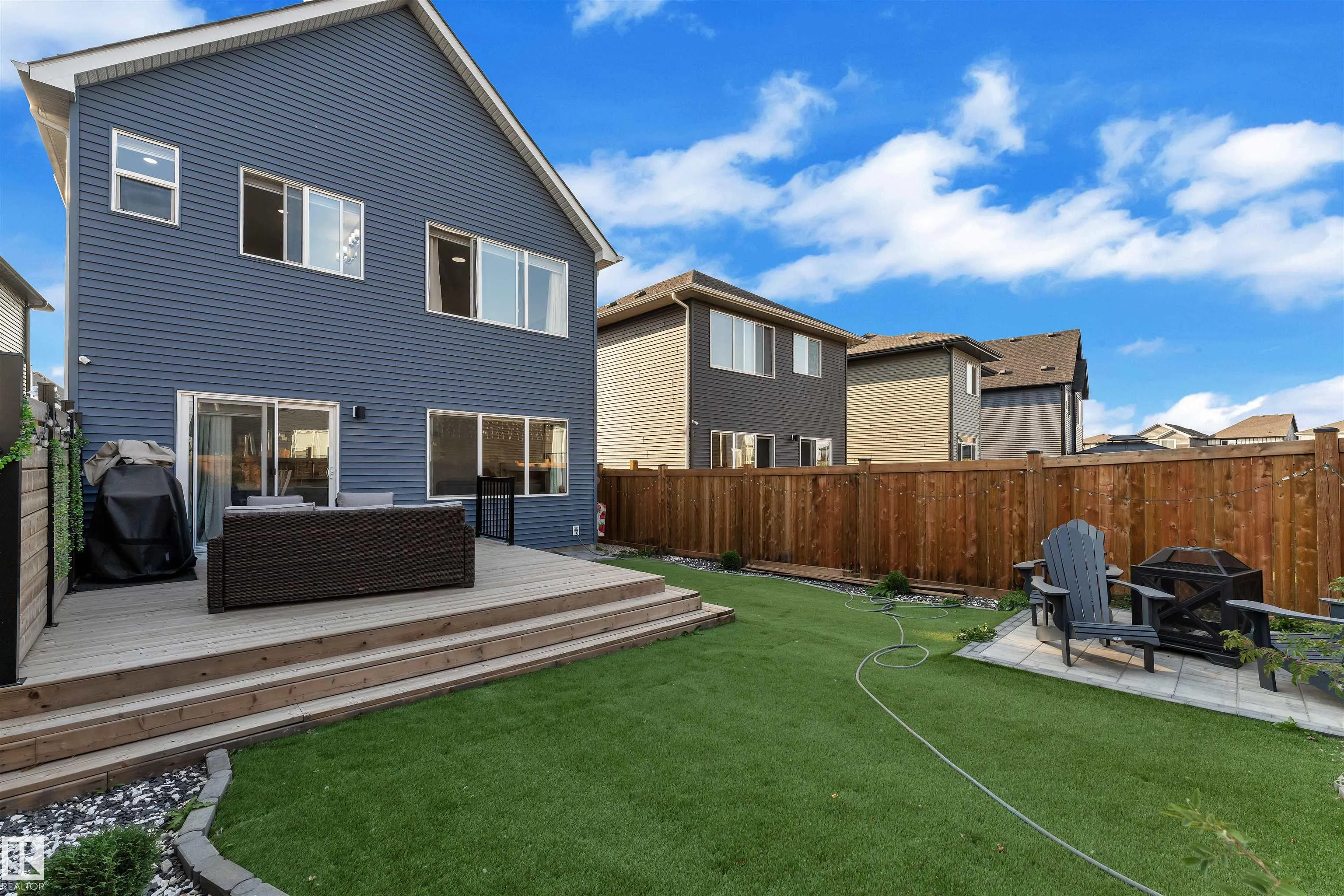 4339 HAWTHORN Landing