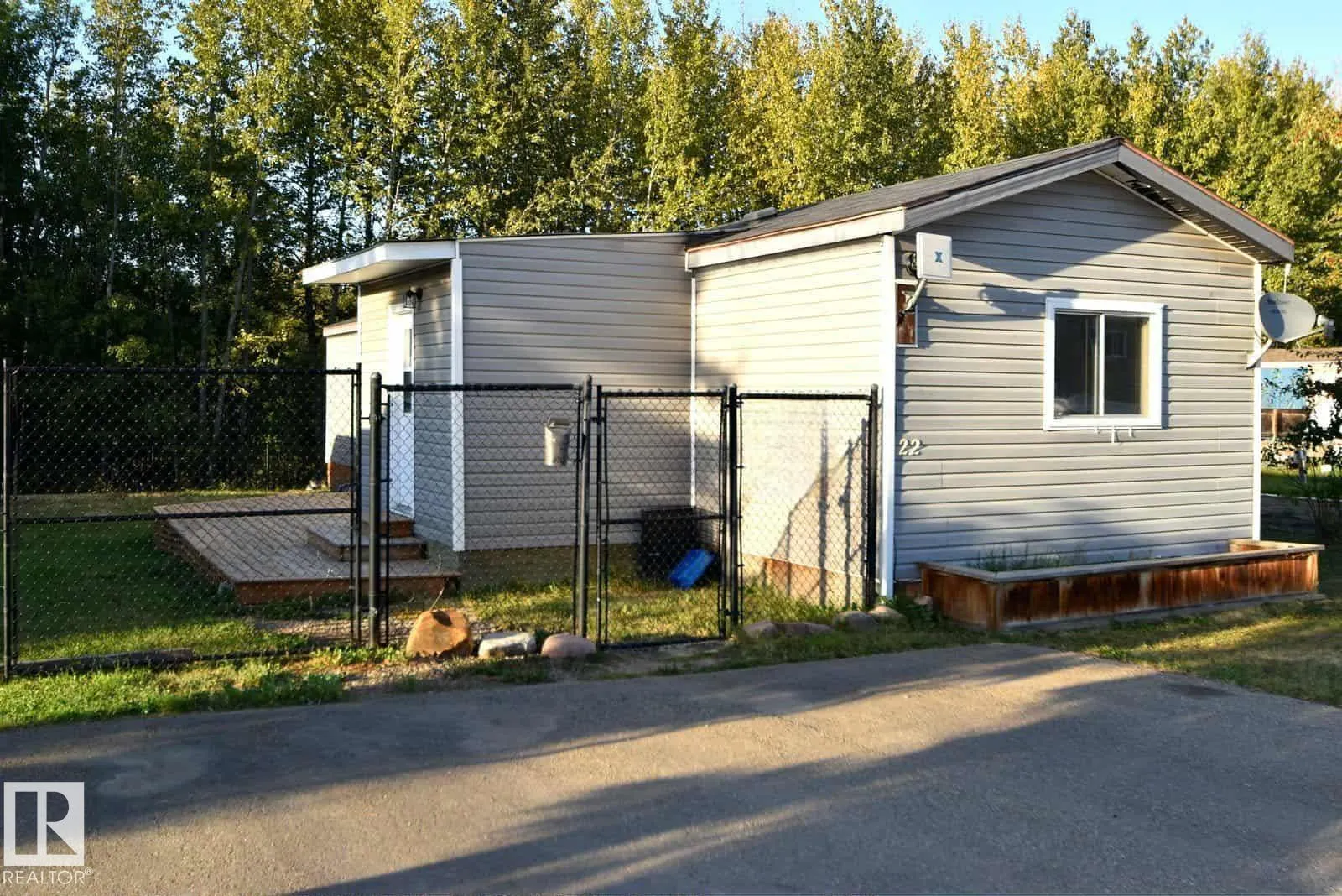 #22, 6010 Willow Drive E
