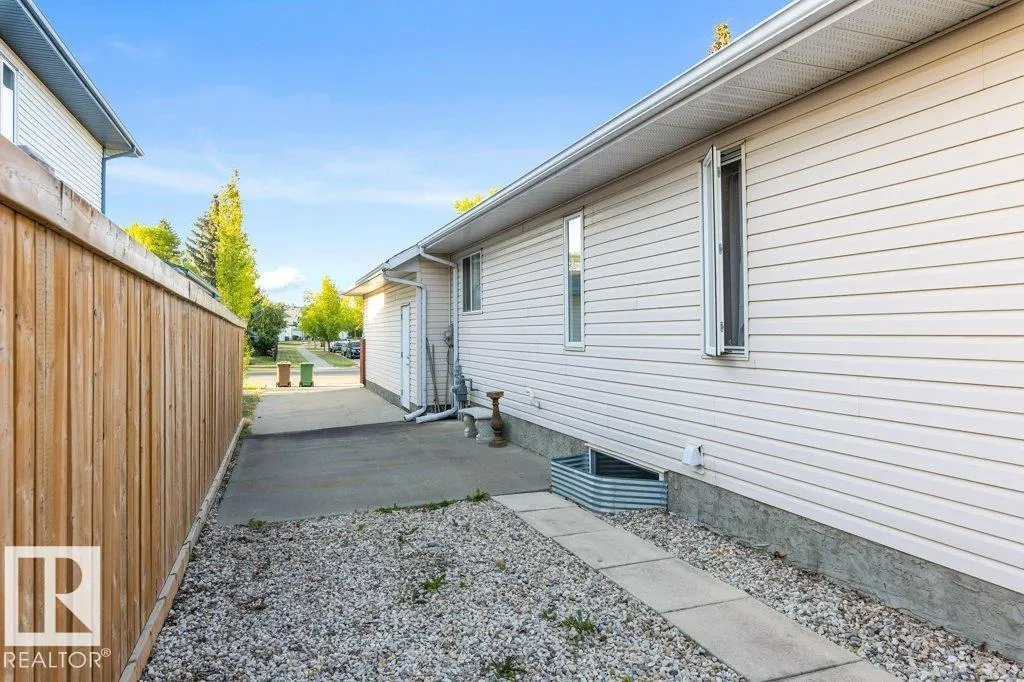 182 DEER RIDGE Drive