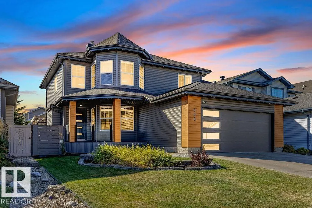 609 MEADOWVIEW Crescent