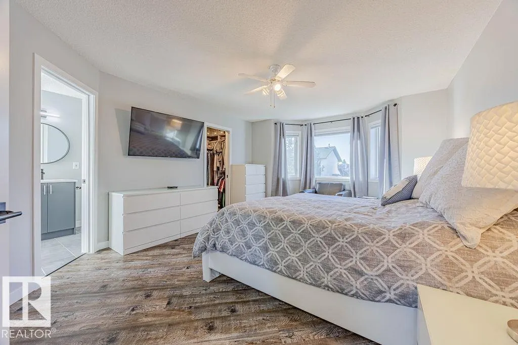 609 MEADOWVIEW Crescent