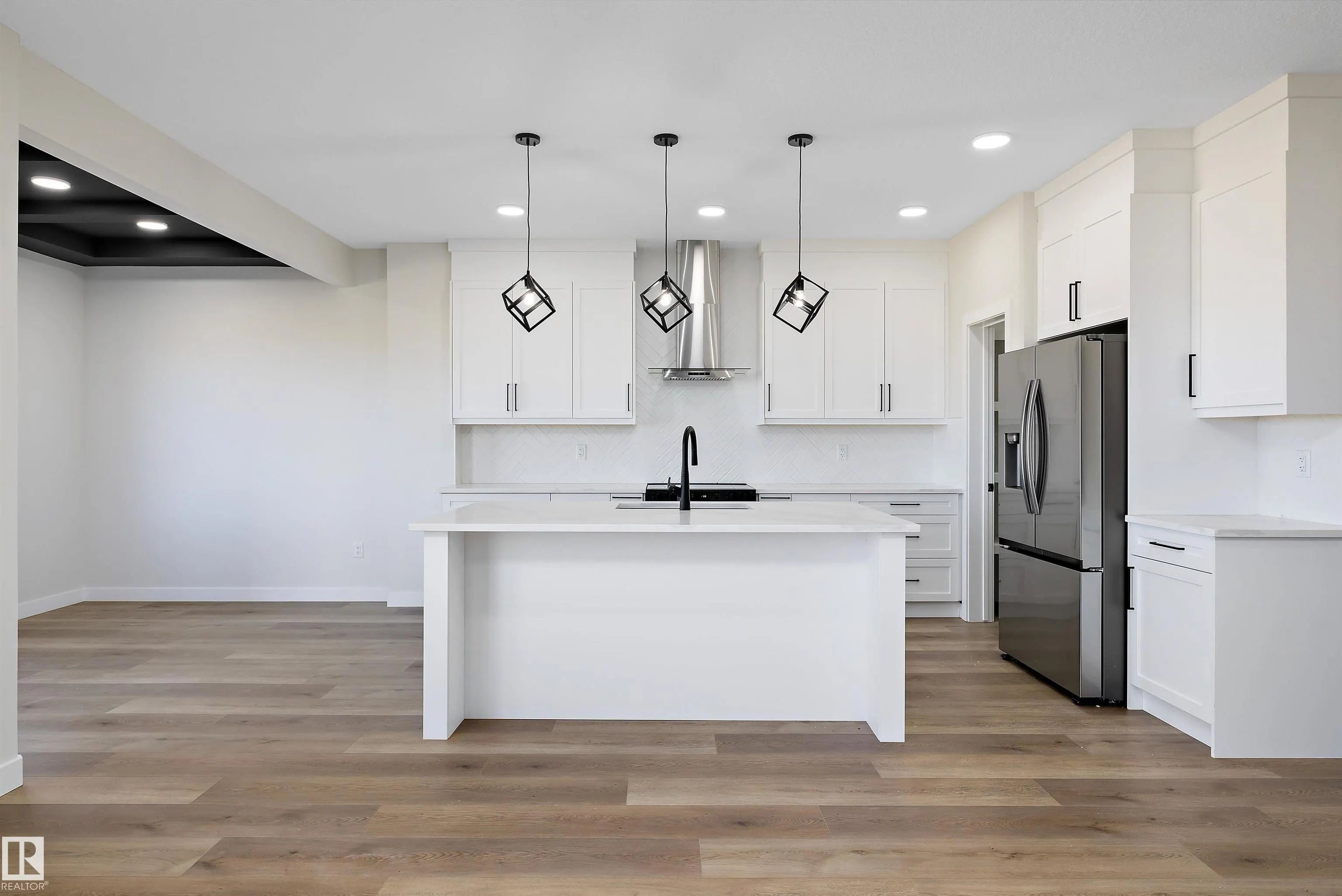 22 Chartres Close