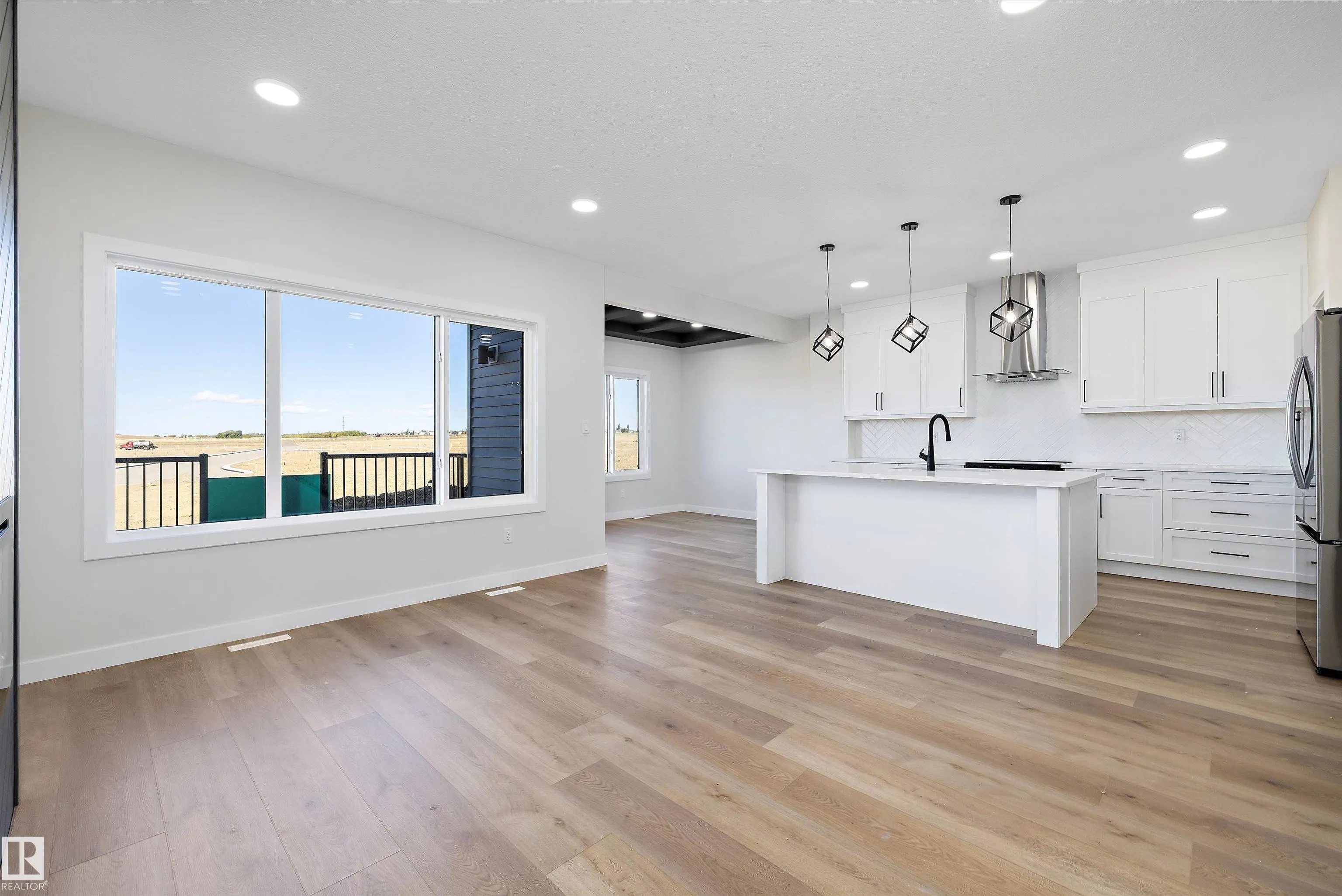22 Chartres Close
