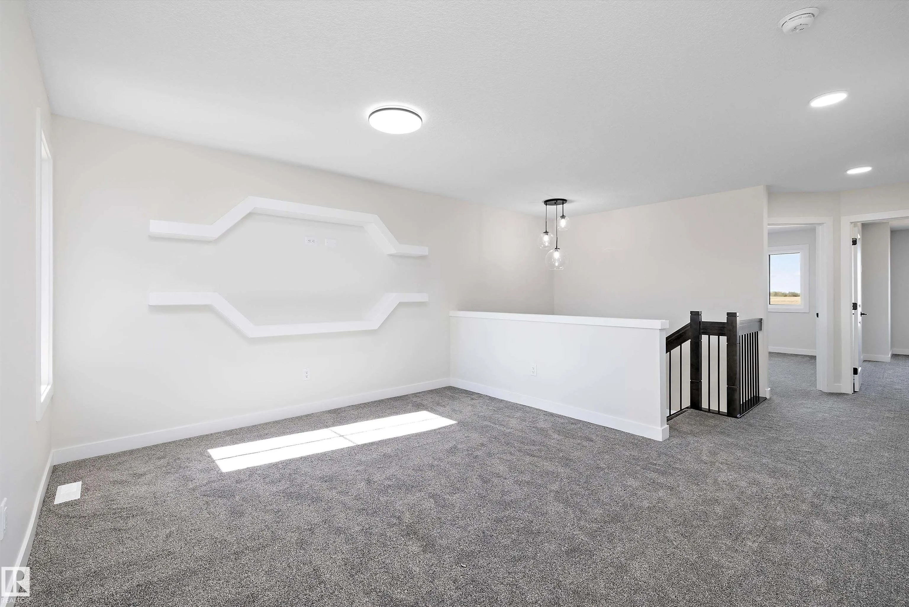 22 Chartres Close