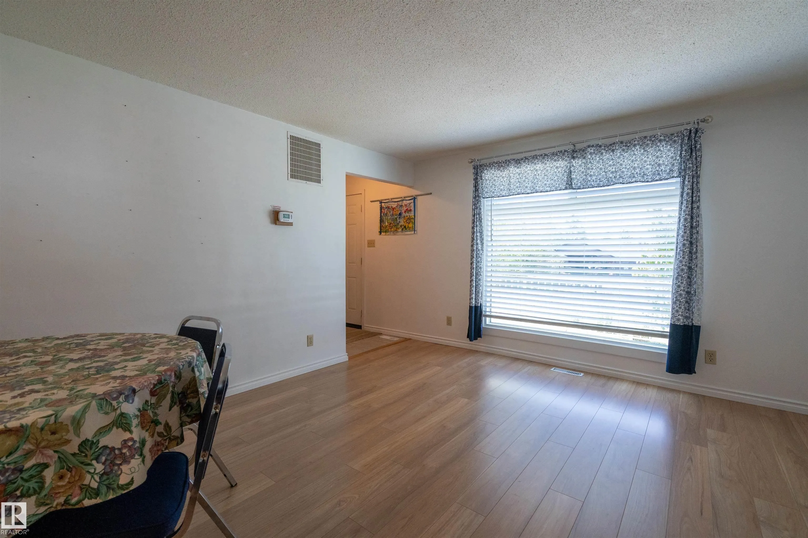 514 & 515 LAKESIDE Drive