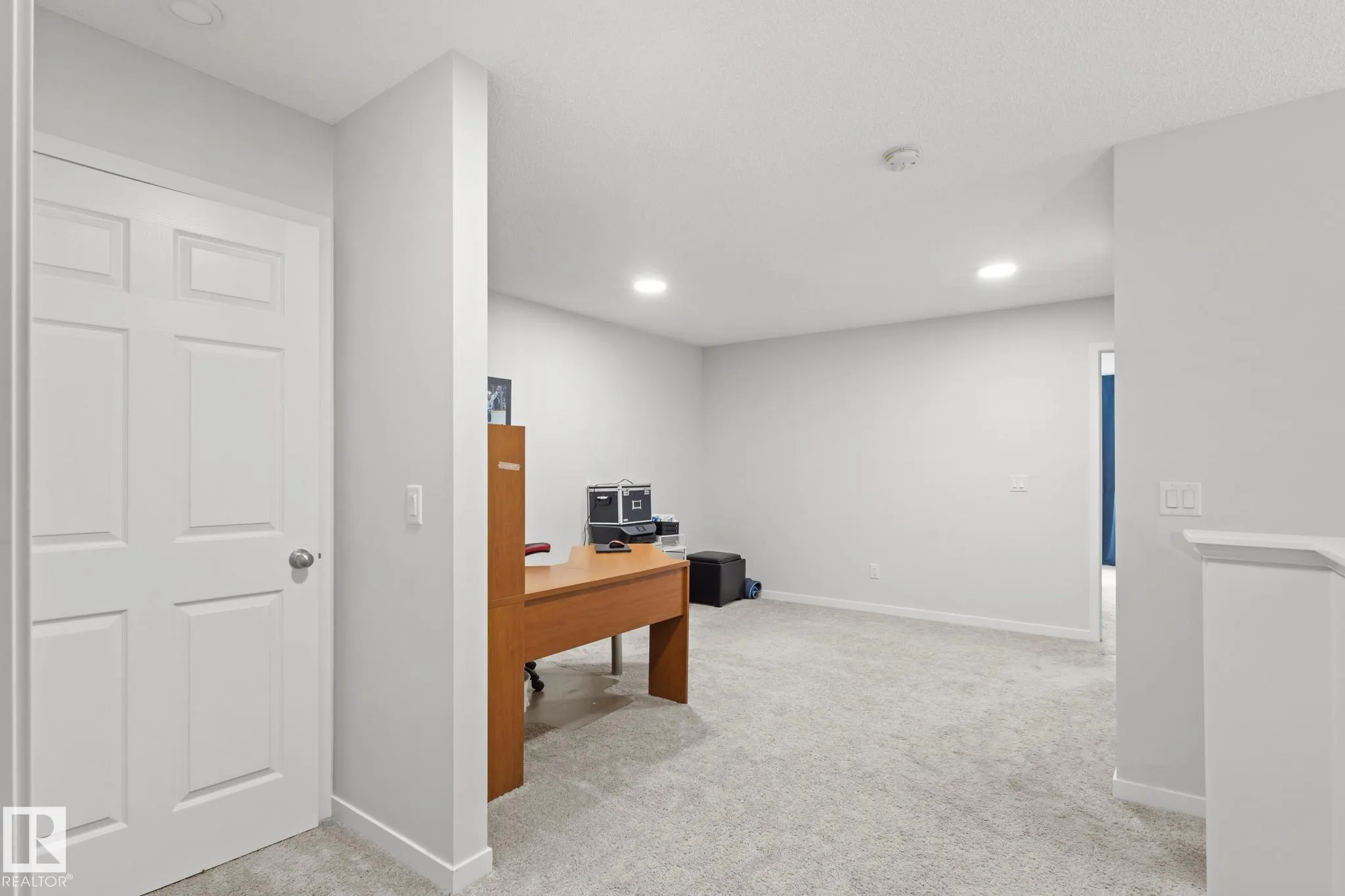 1323 SOUTH CREEK Link