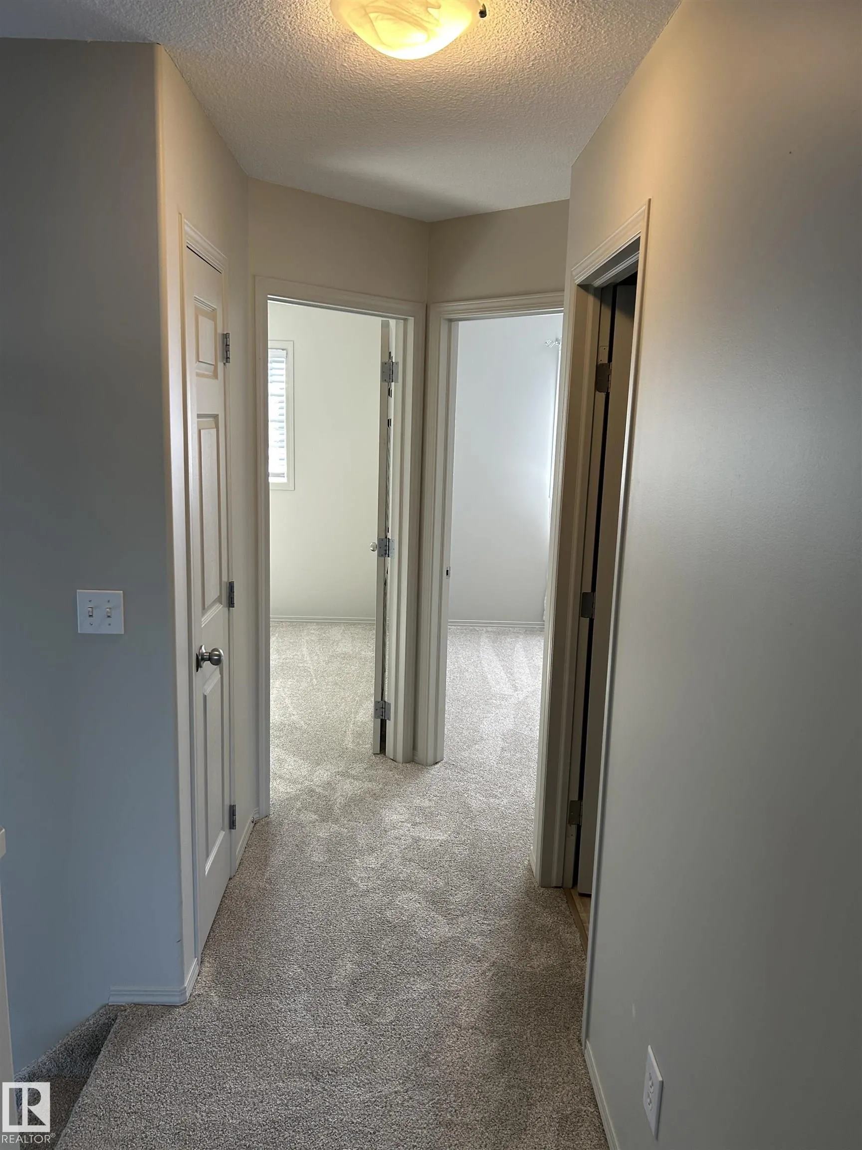 874 HIGHWOOD Boulevard