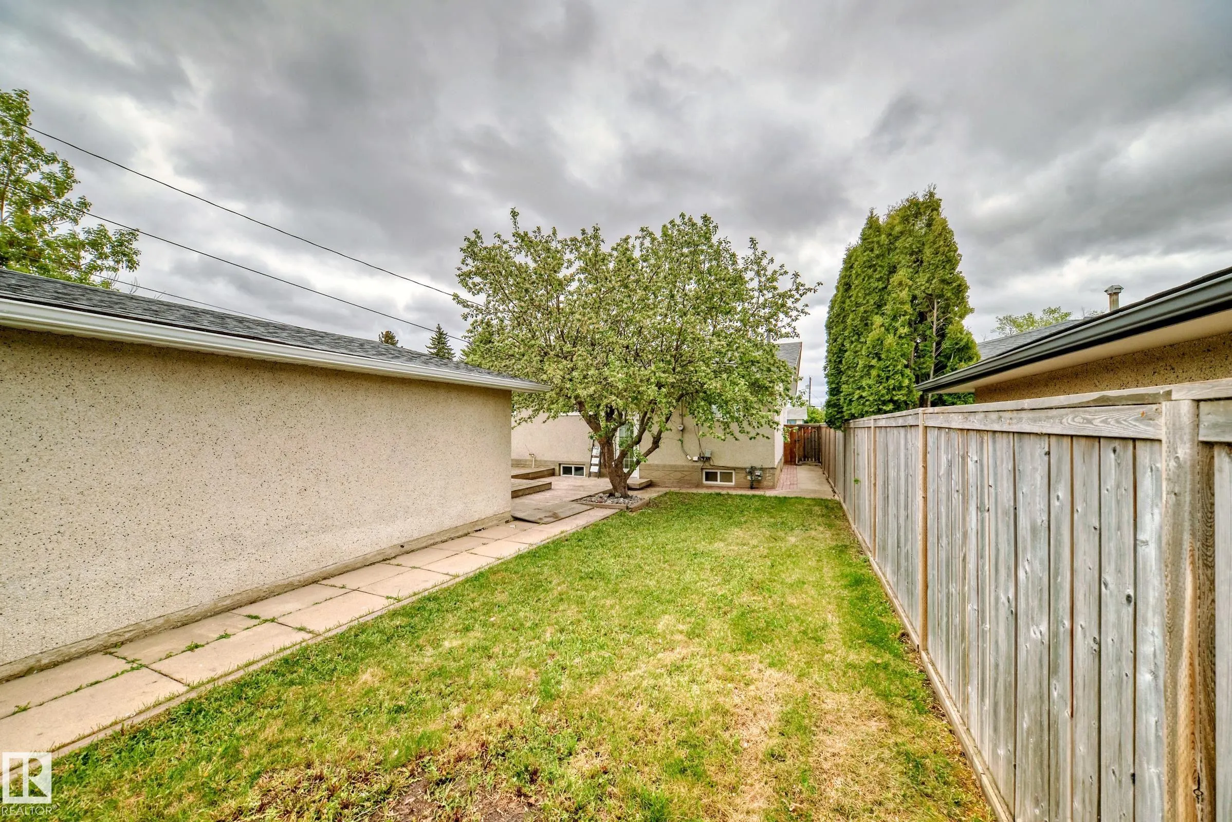 13516 112 Street